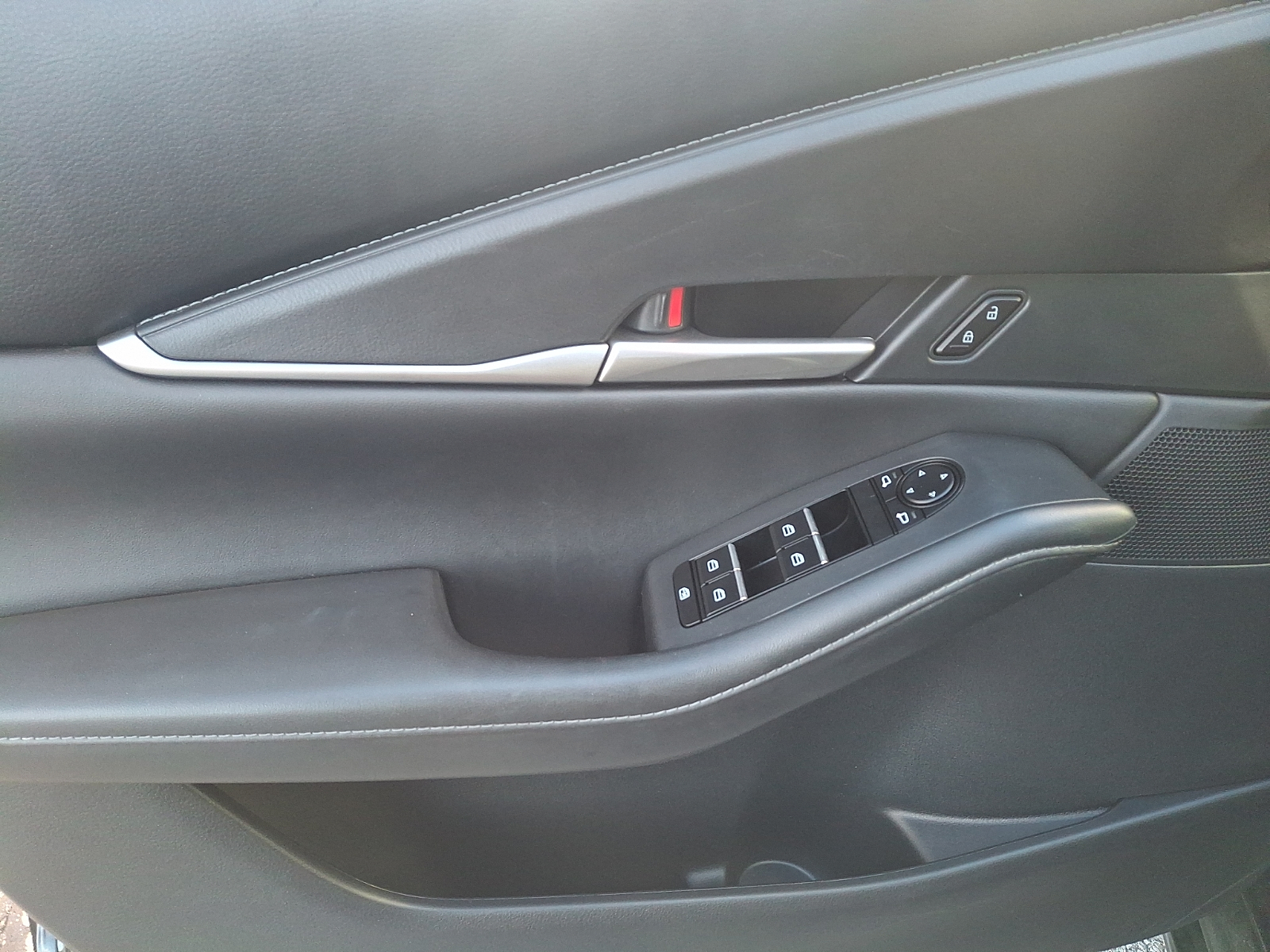 Used 2023 Mazda CX-30 SUV - photo 12 of 30