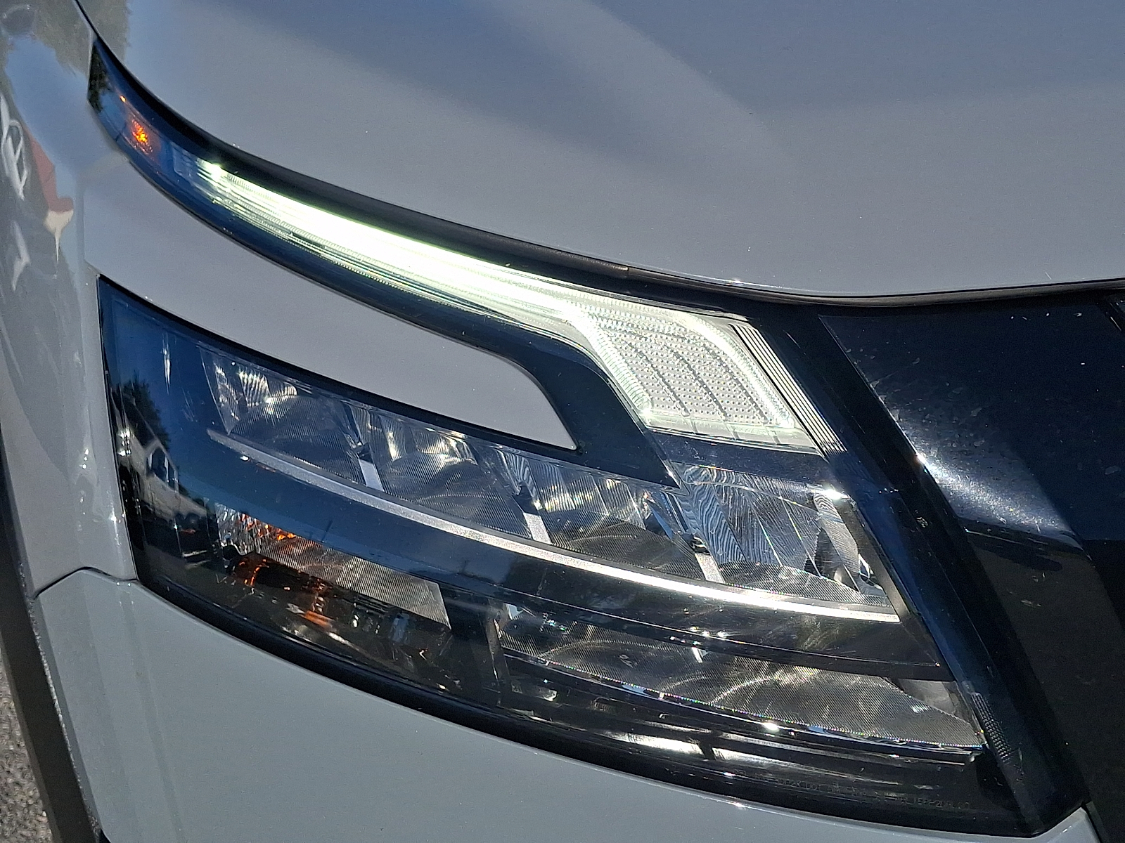Used 2023 Nissan Pathfinder SUV