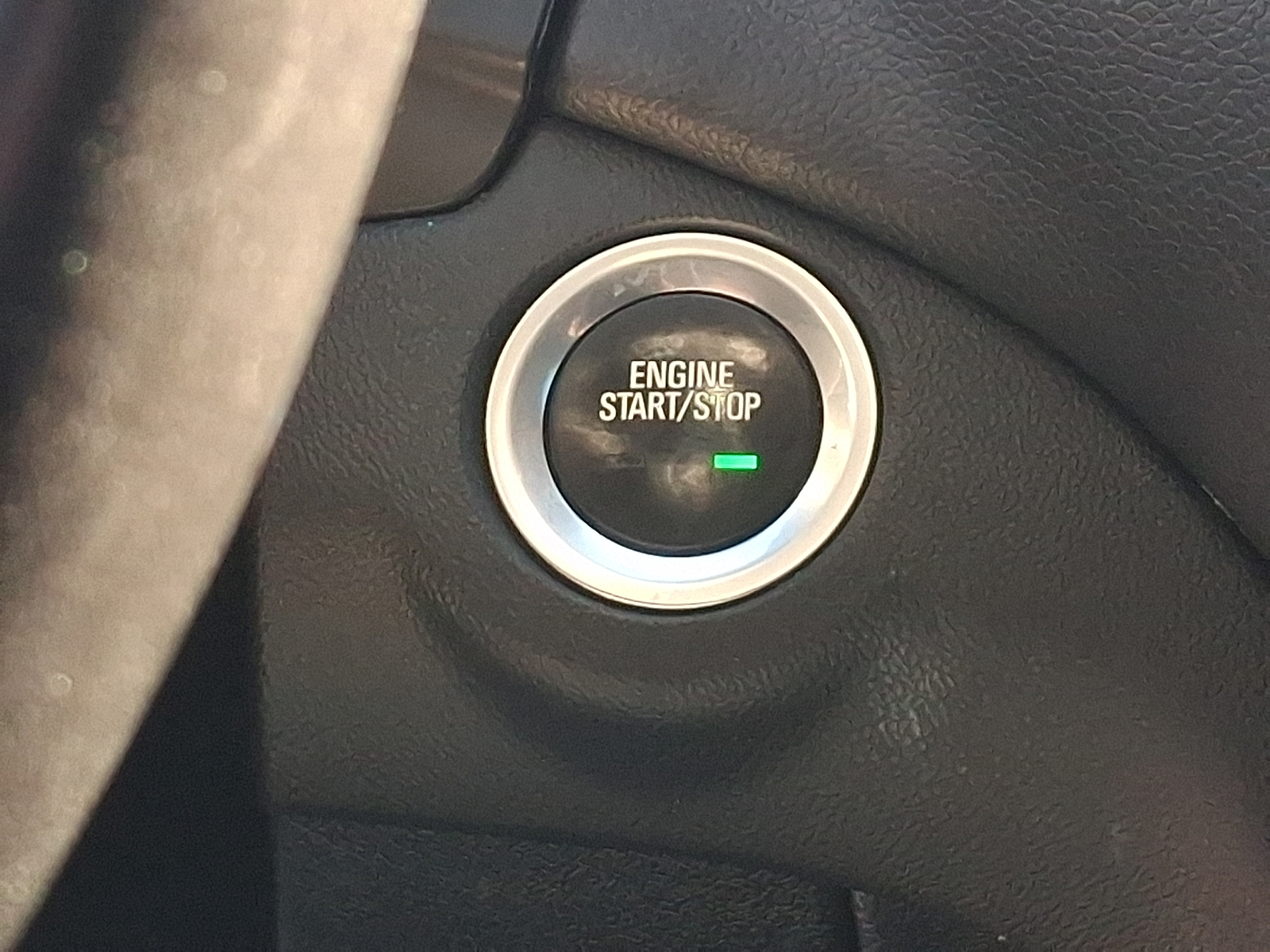 Used 2019 Chevrolet Equinox SUV - photo 22 of 30