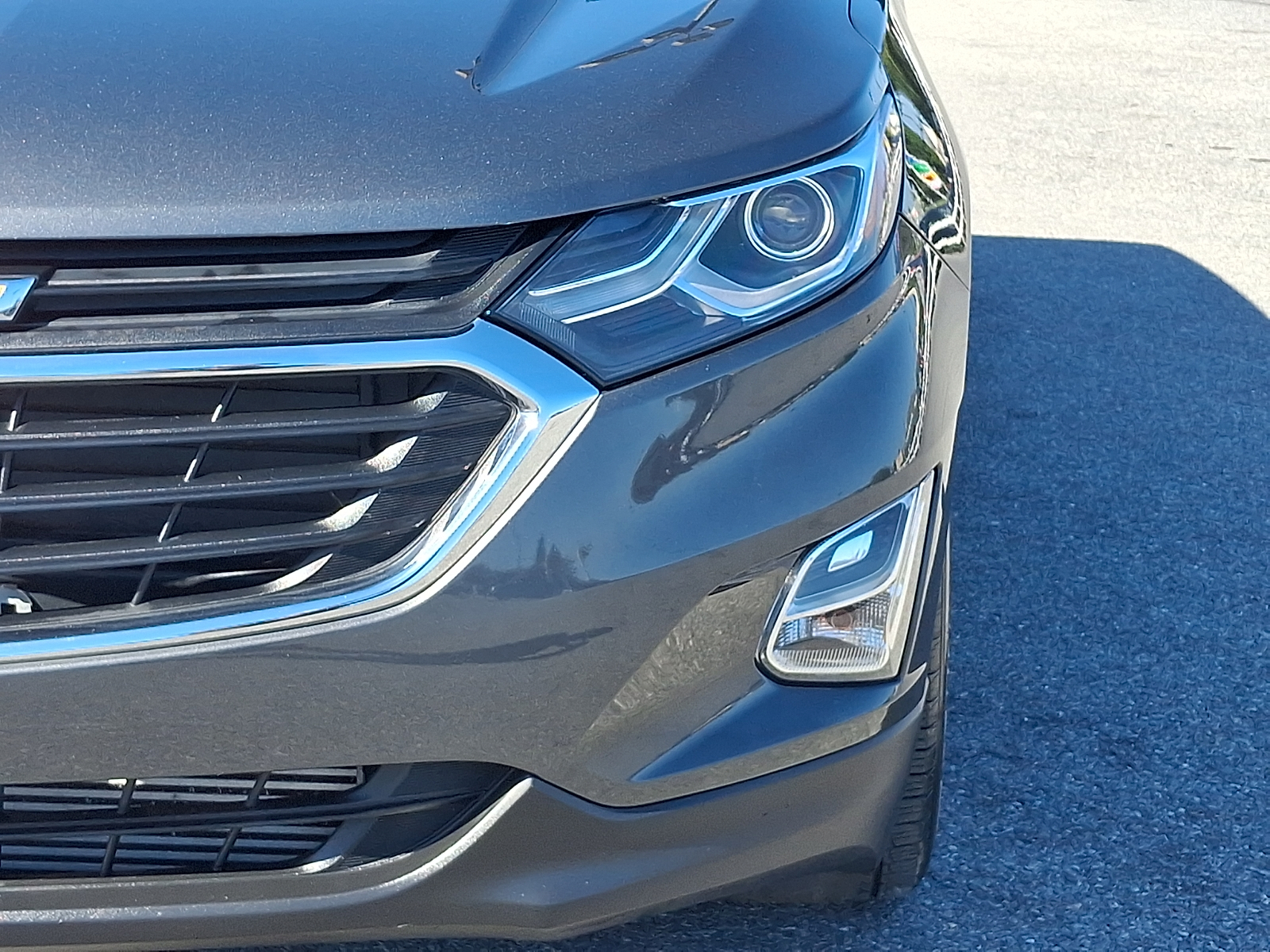 Used 2019 Chevrolet Equinox SUV - photo 8 of 30