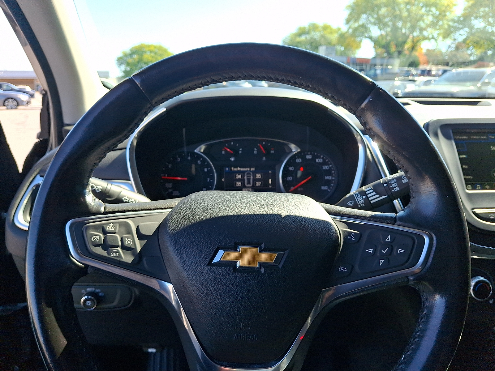 Used 2019 Chevrolet Equinox SUV - photo 18 of 30