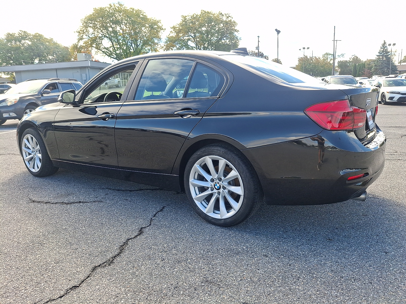 Used 2018 BMW 320i Sedan