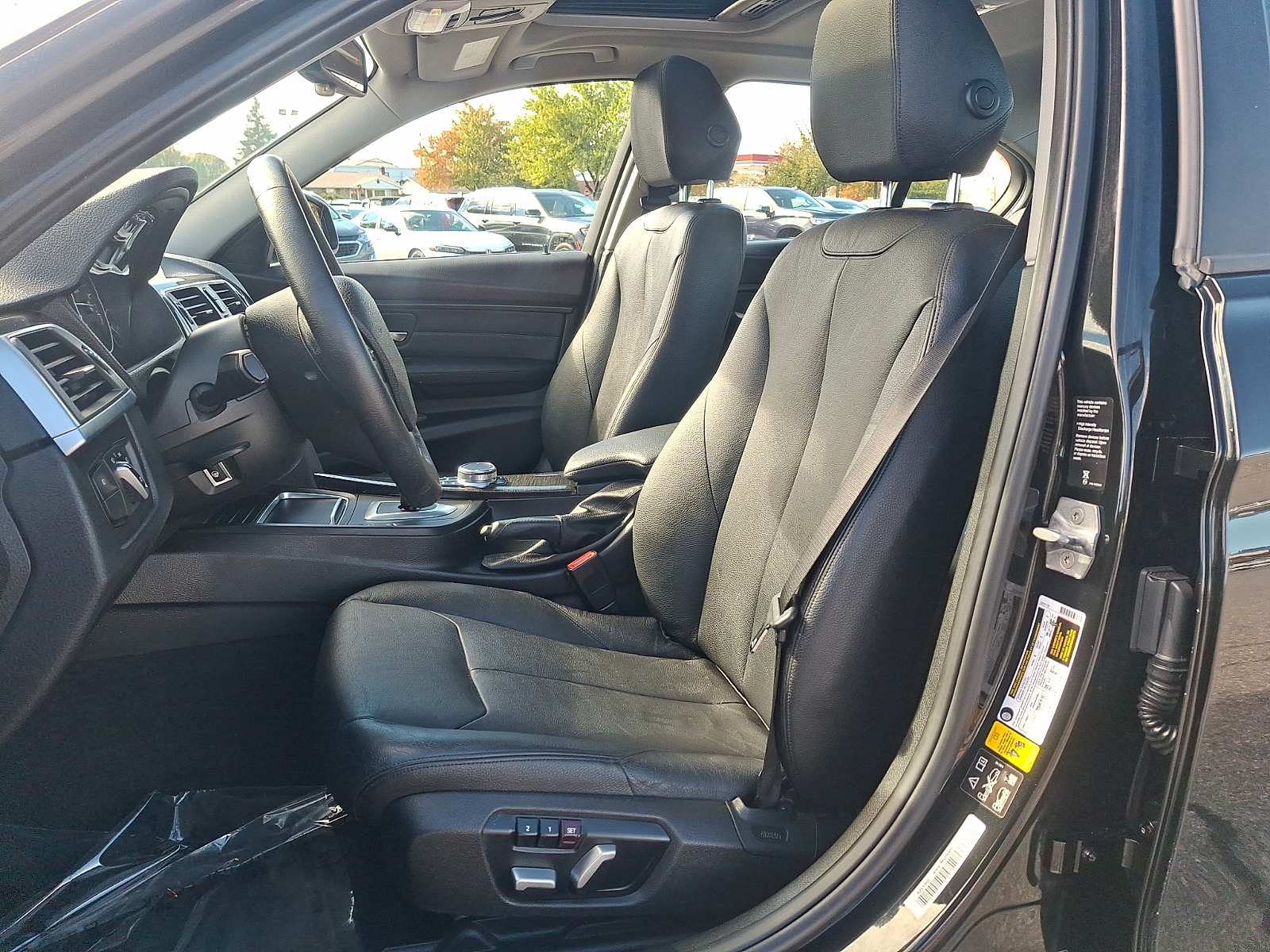 Used 2018 BMW 320i Sedan