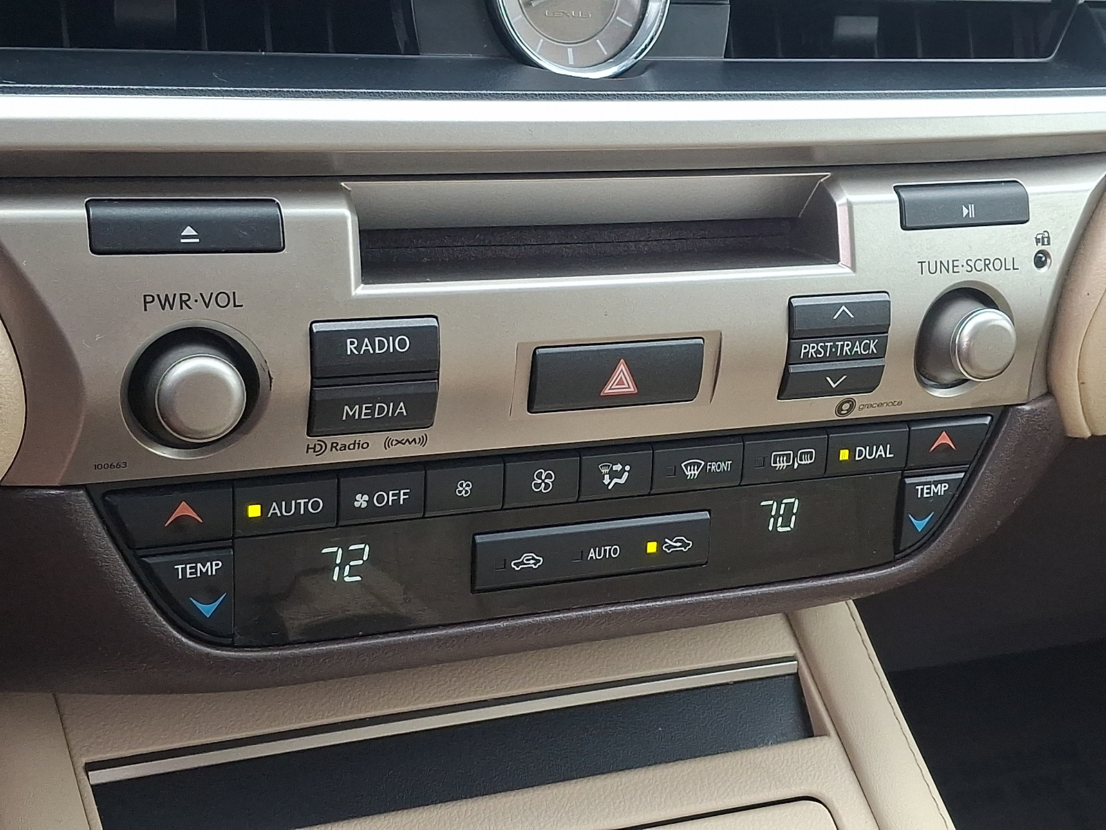 Used 2017 Lexus ES 350 Sedan - photo 16 of 30