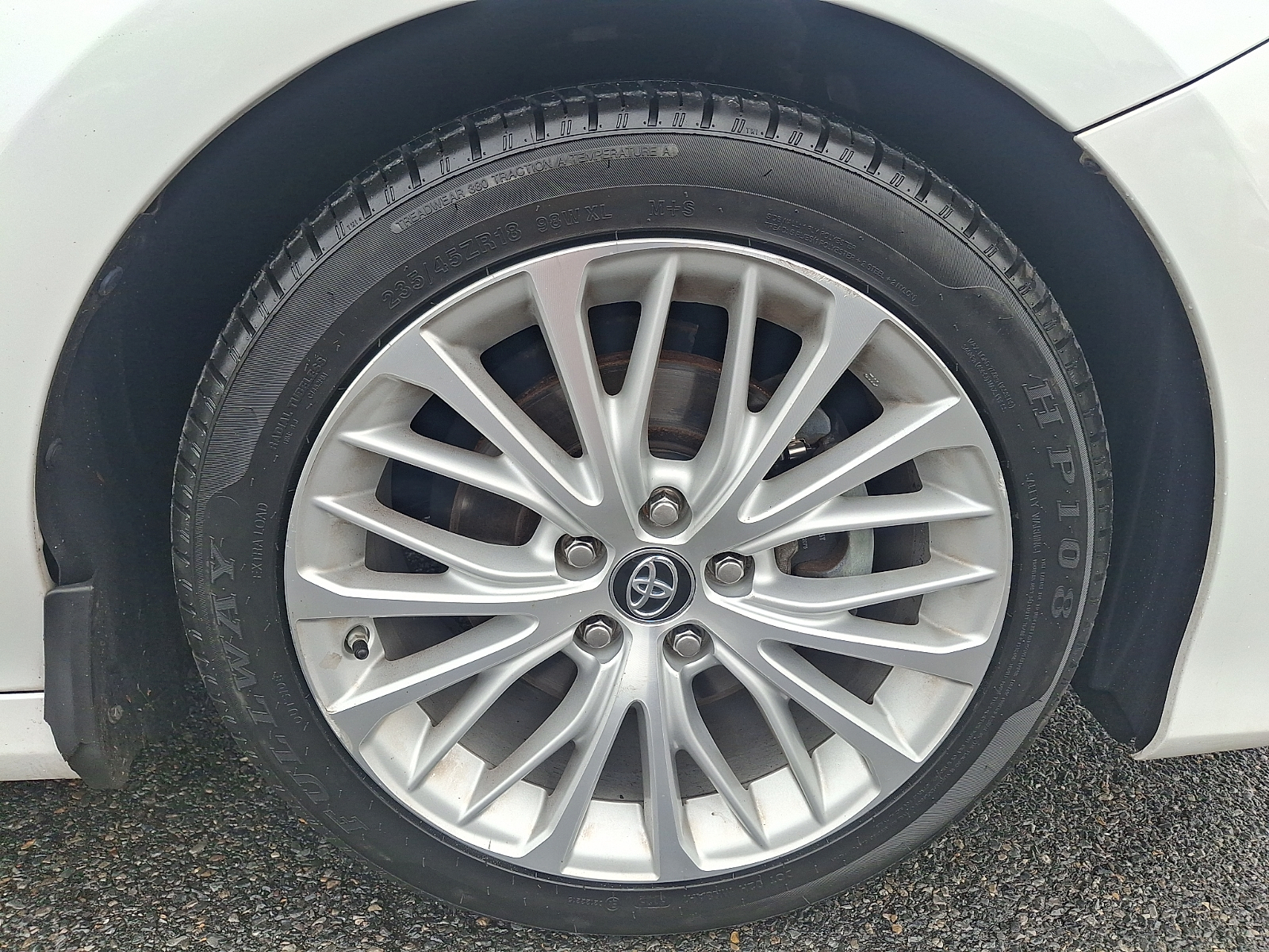 Used 2019 Toyota Camry Sedan - photo 8 of 31