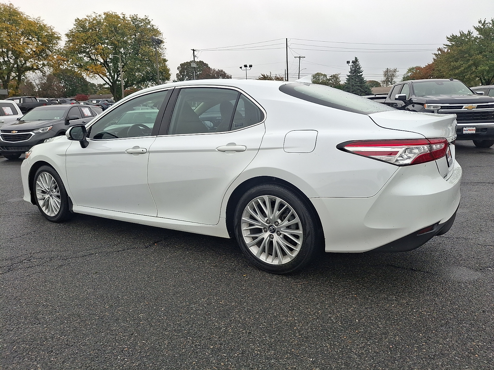 Used 2019 Toyota Camry Sedan - photo 4 of 31