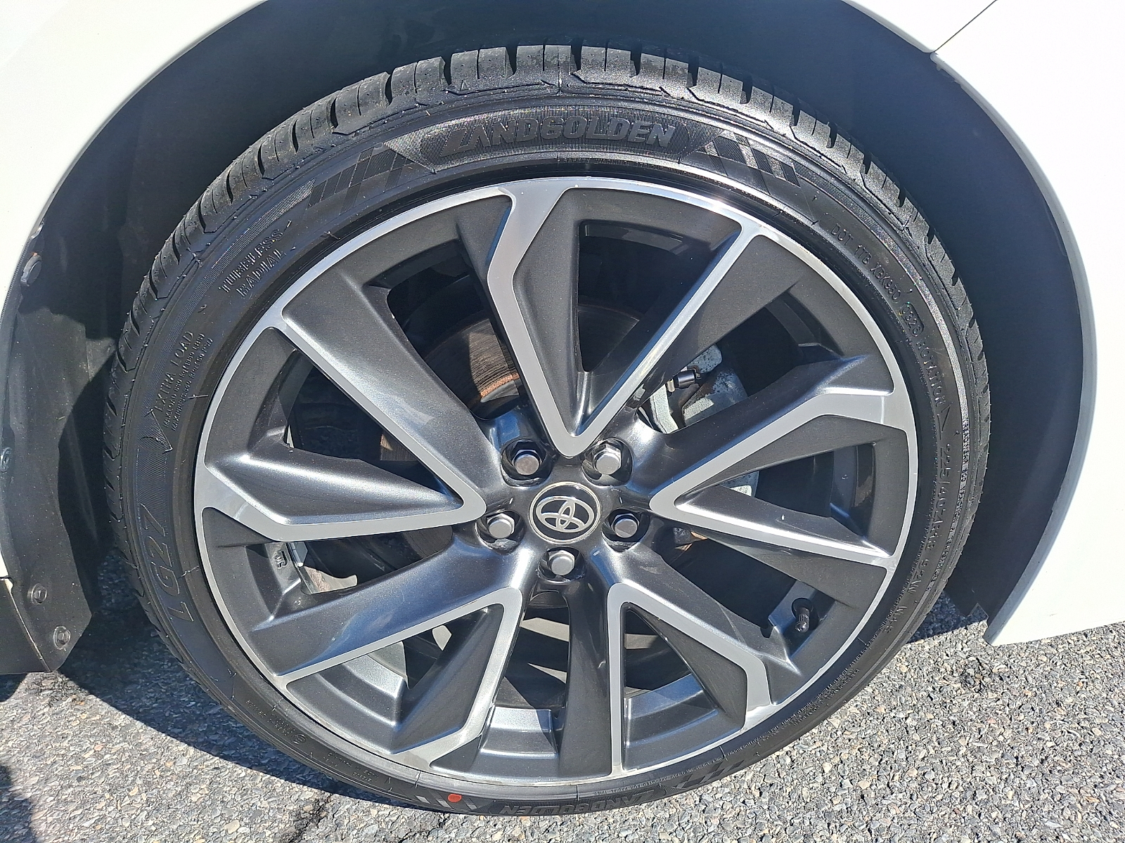 Used 2021 Toyota Corolla Sedan - photo 8 of 30
