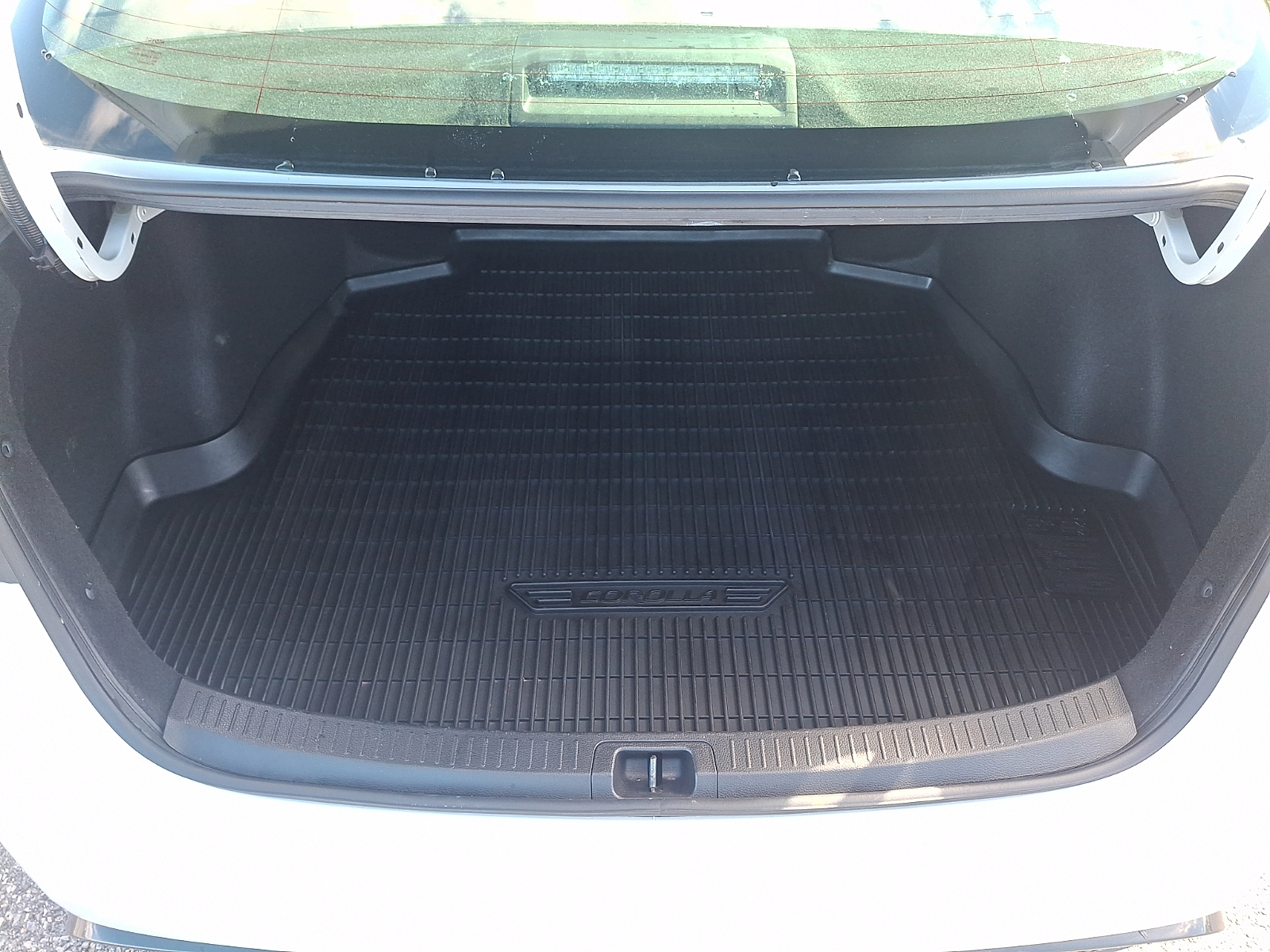 Used 2021 Toyota Corolla Sedan - photo 28 of 30