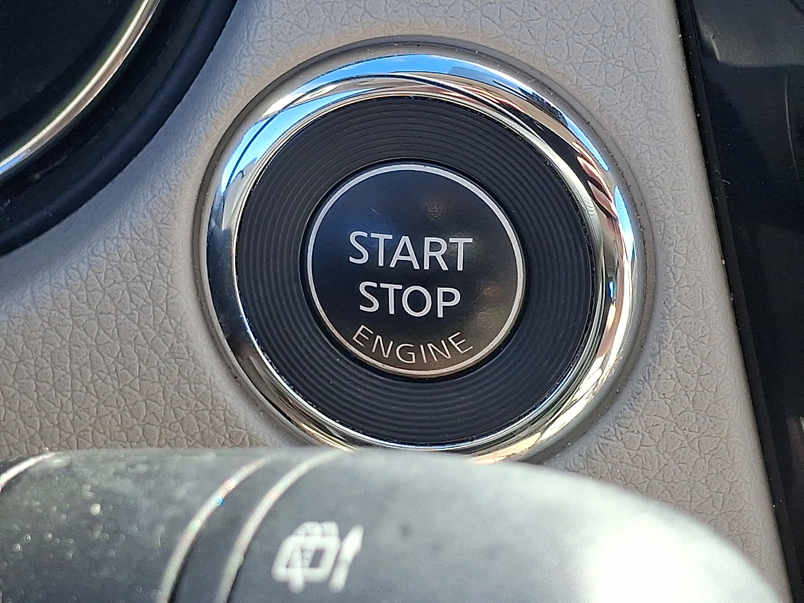 Used 2020 Nissan Rogue Sport SUV - photo 24 of 32