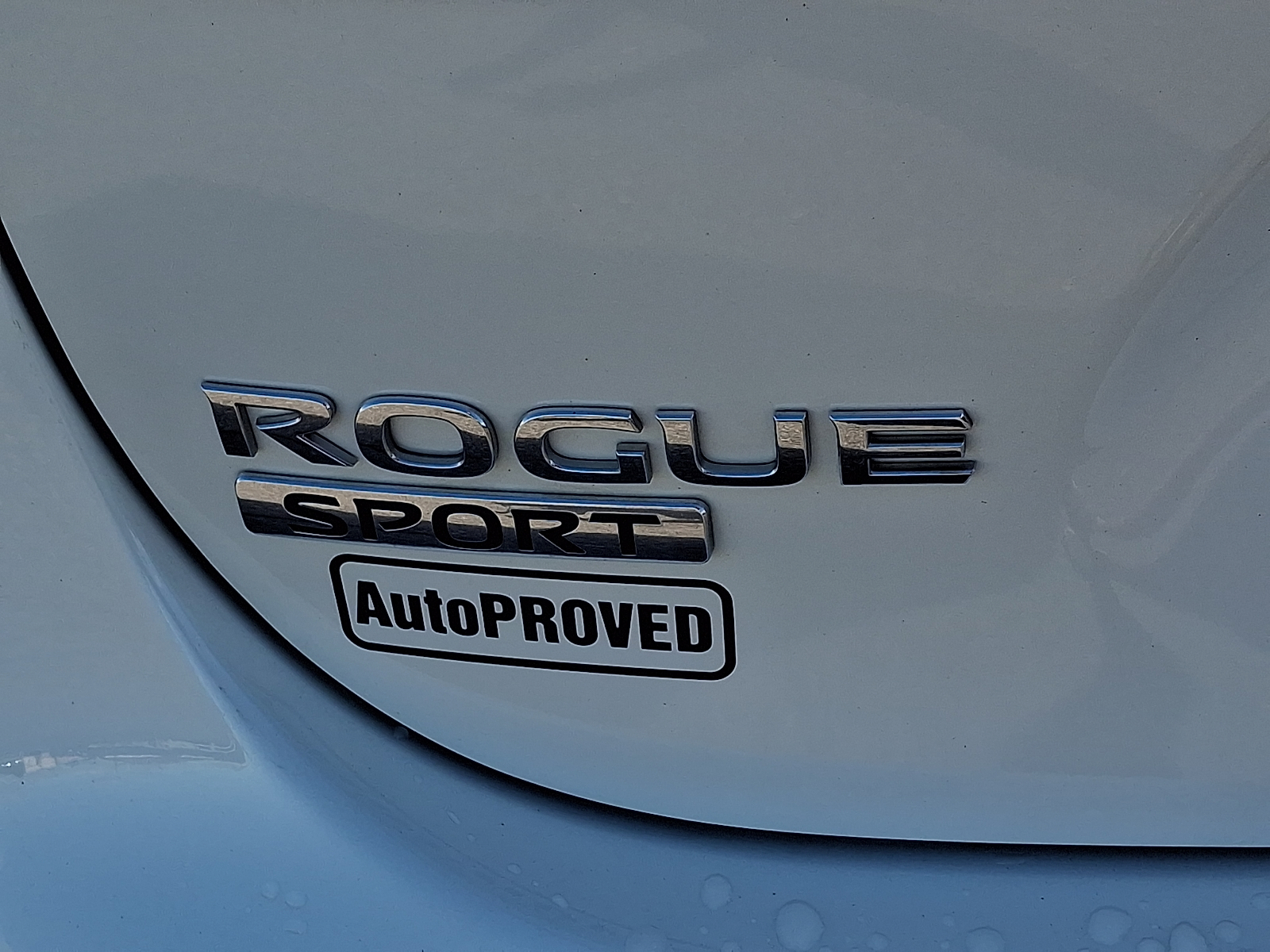 Used 2020 Nissan Rogue Sport SUV - photo 31 of 32