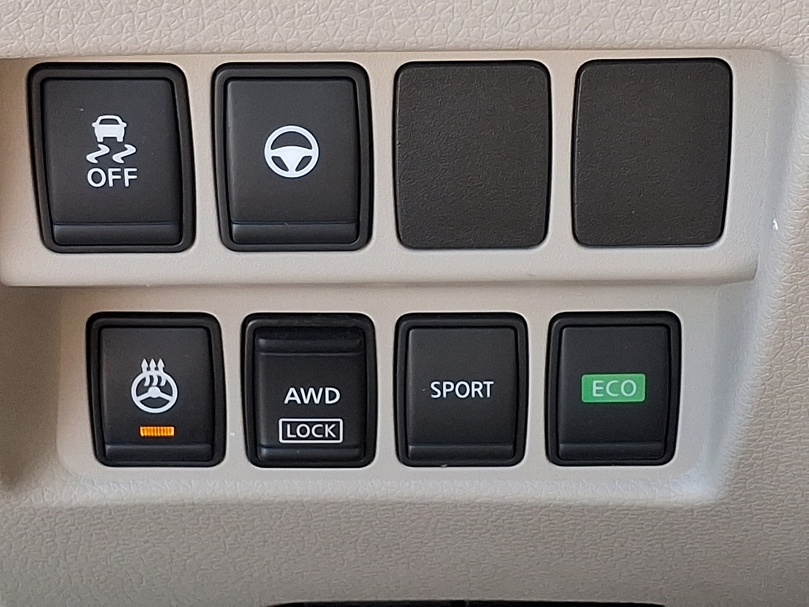 Used 2020 Nissan Rogue Sport SUV - photo 27 of 32
