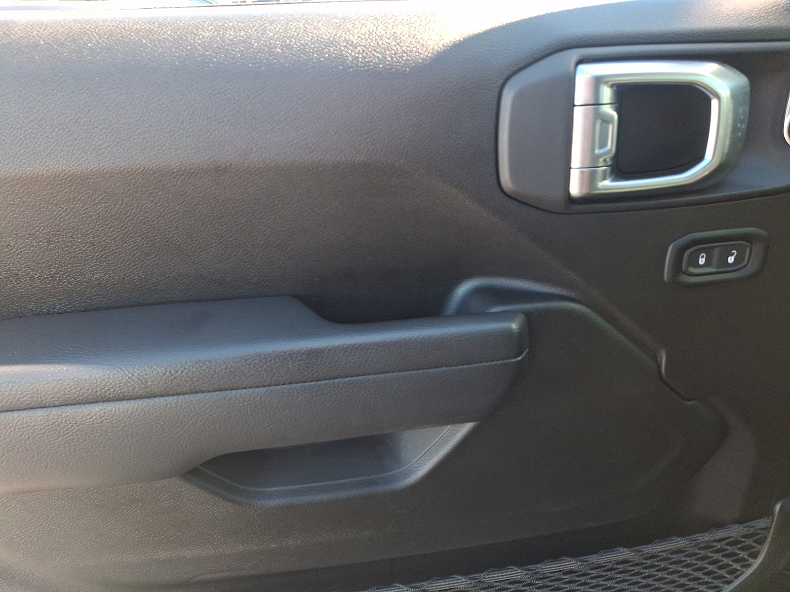 Used 2025 Jeep Gladiator Truck - photo 12 of 31