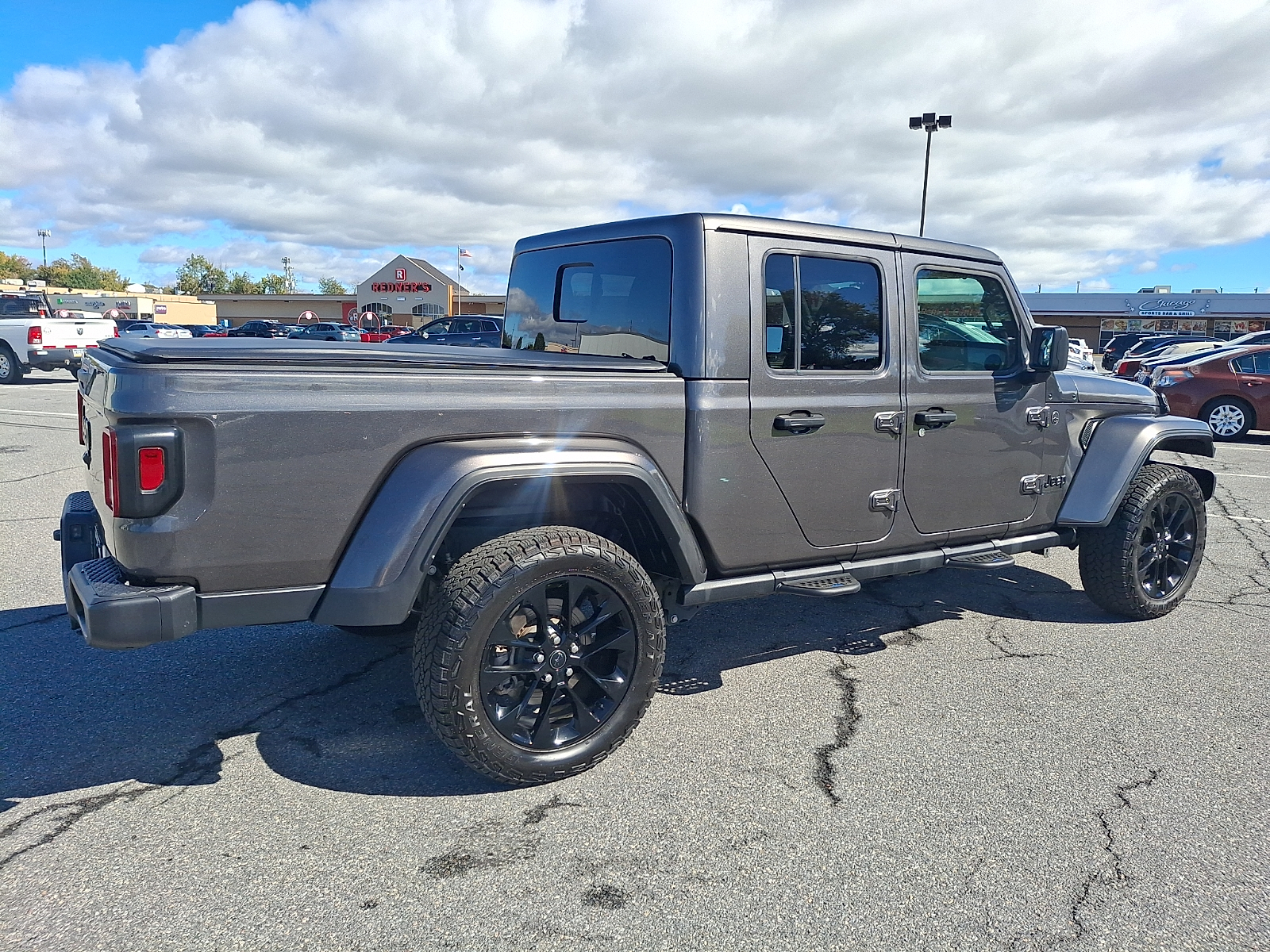 Used 2025 Jeep Gladiator Truck - photo 6 of 31