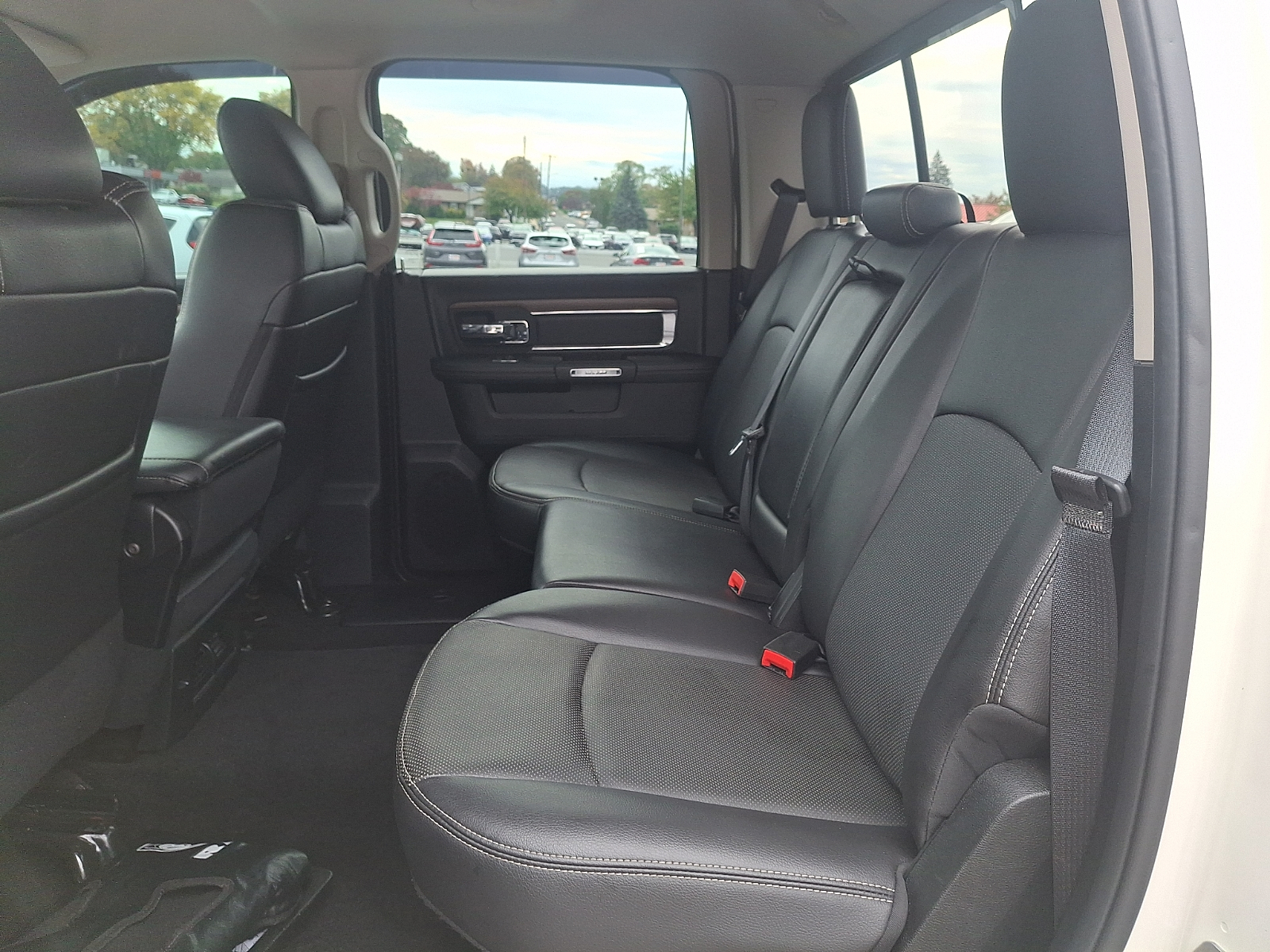 Used 2017 Ram 1500 Truck - photo 10 of 35
