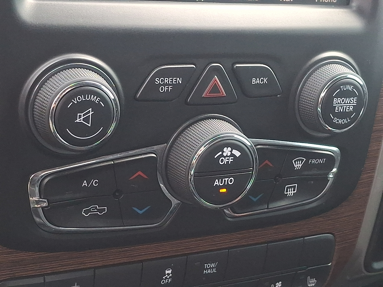 Used 2017 Ram 1500 Truck - photo 15 of 35