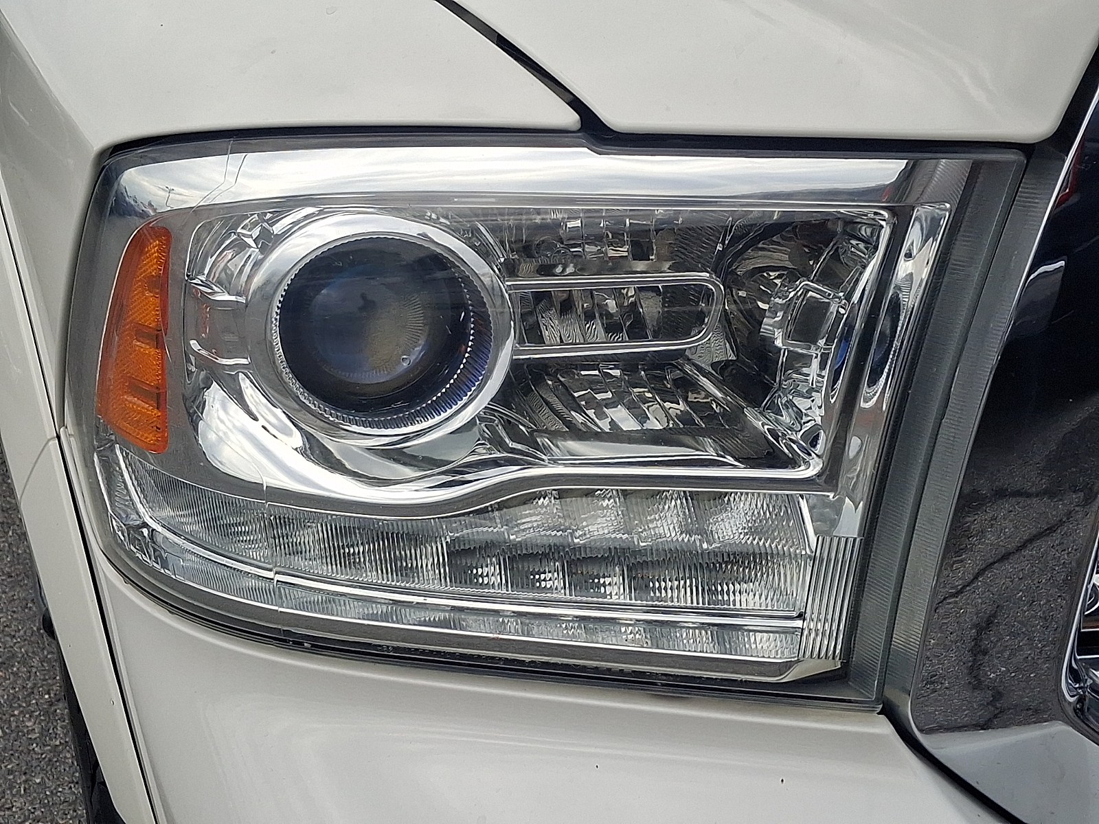 Used 2017 Ram 1500 Truck - photo 9 of 35
