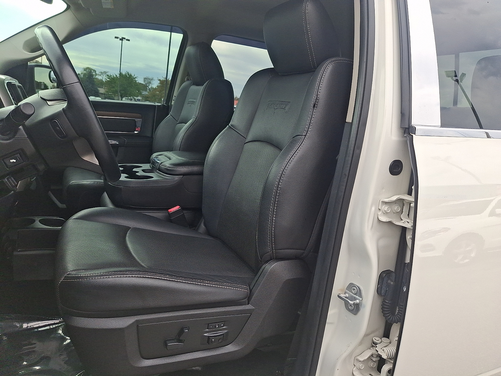 Used 2017 Ram 1500 Truck - photo 13 of 35