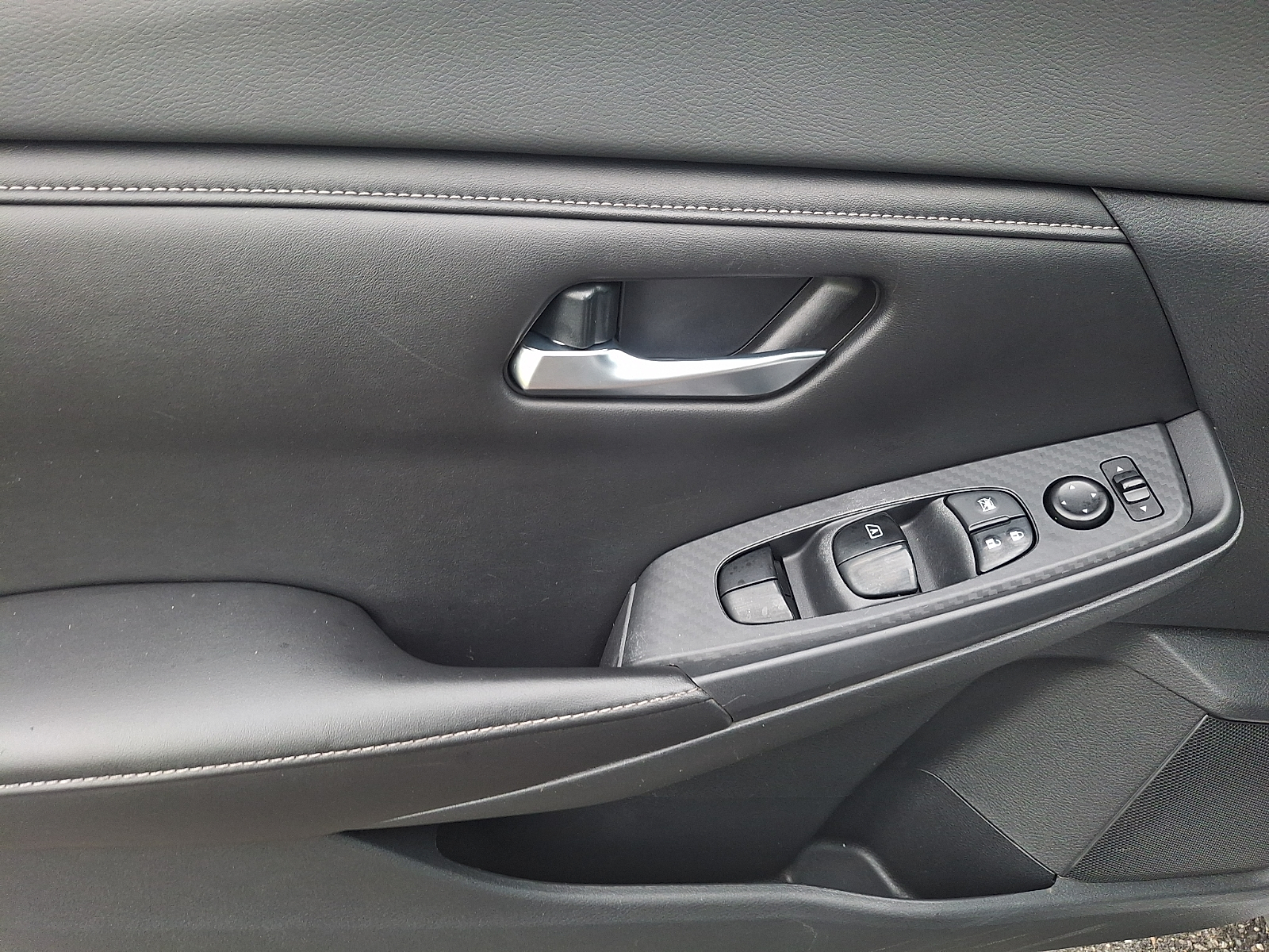 Used 2021 Nissan Sentra Sedan - photo 12 of 30