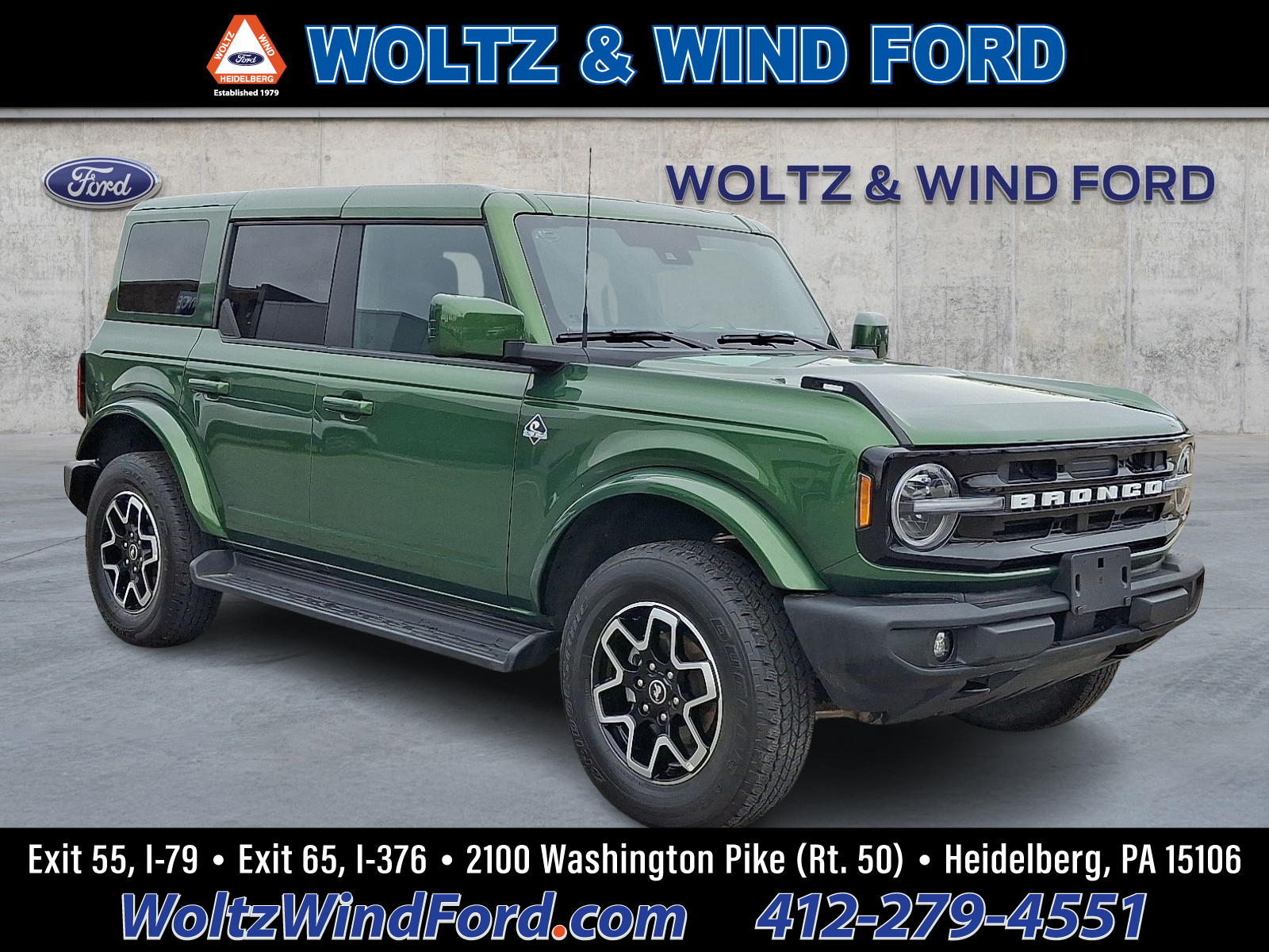 2025 Ford Bronco Outer Banks 4-Door 4WD