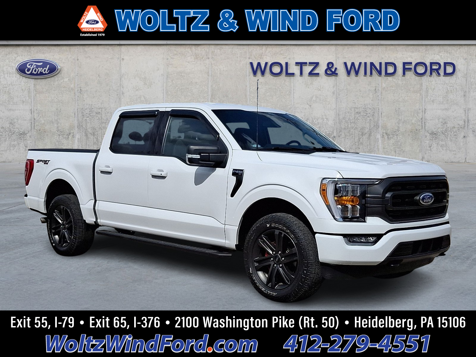 Oxford White 2022 Ford F-150 XLT SuperCrew 4WD Pickup Truck Four-Wheel Drive Automatic