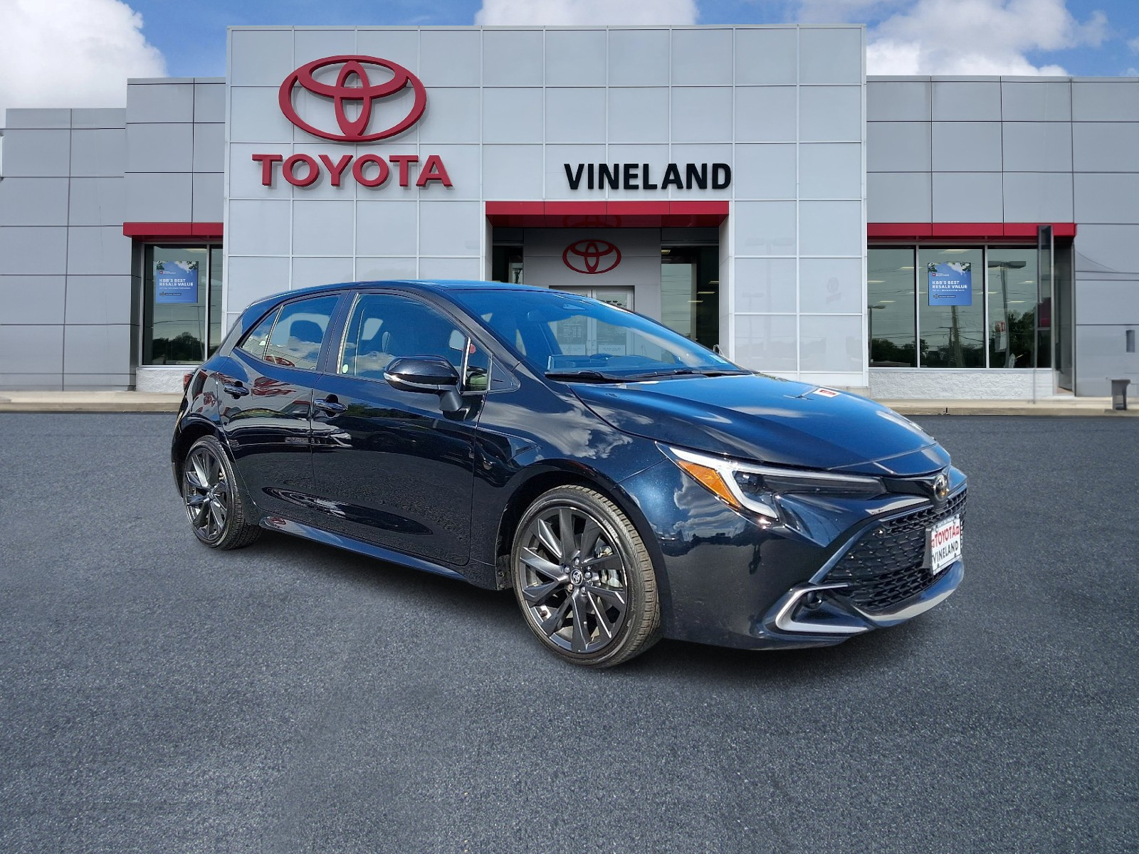 2023 Toyota Corolla Hatchback XSE