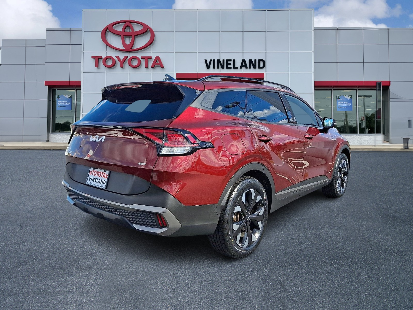 2023 Kia Sportage Plug-In Hybrid X-Line photo 4