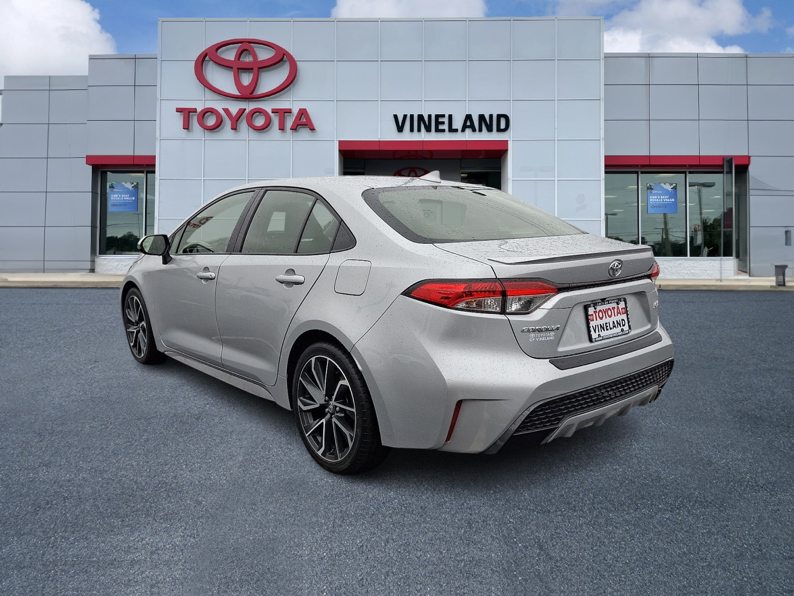 2022 Toyota Corolla SE photo 4