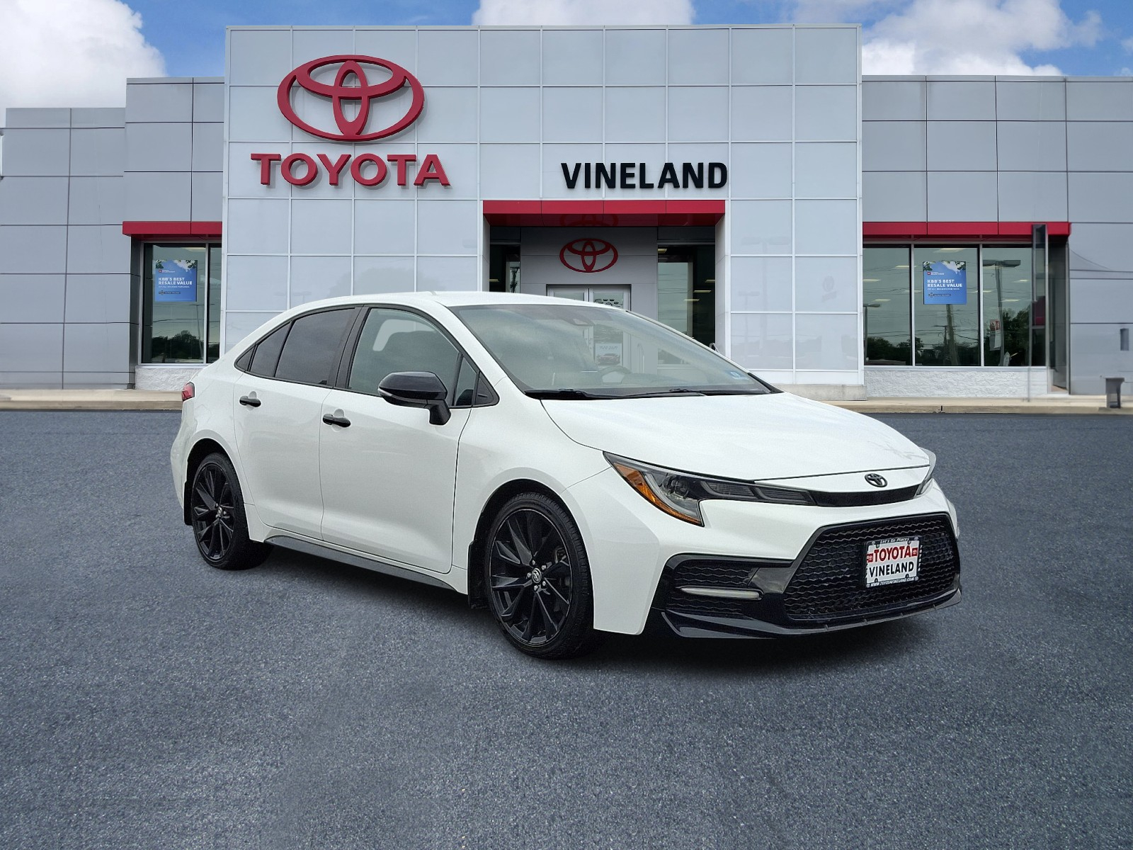 2020 Toyota Corolla Nightshade's photo