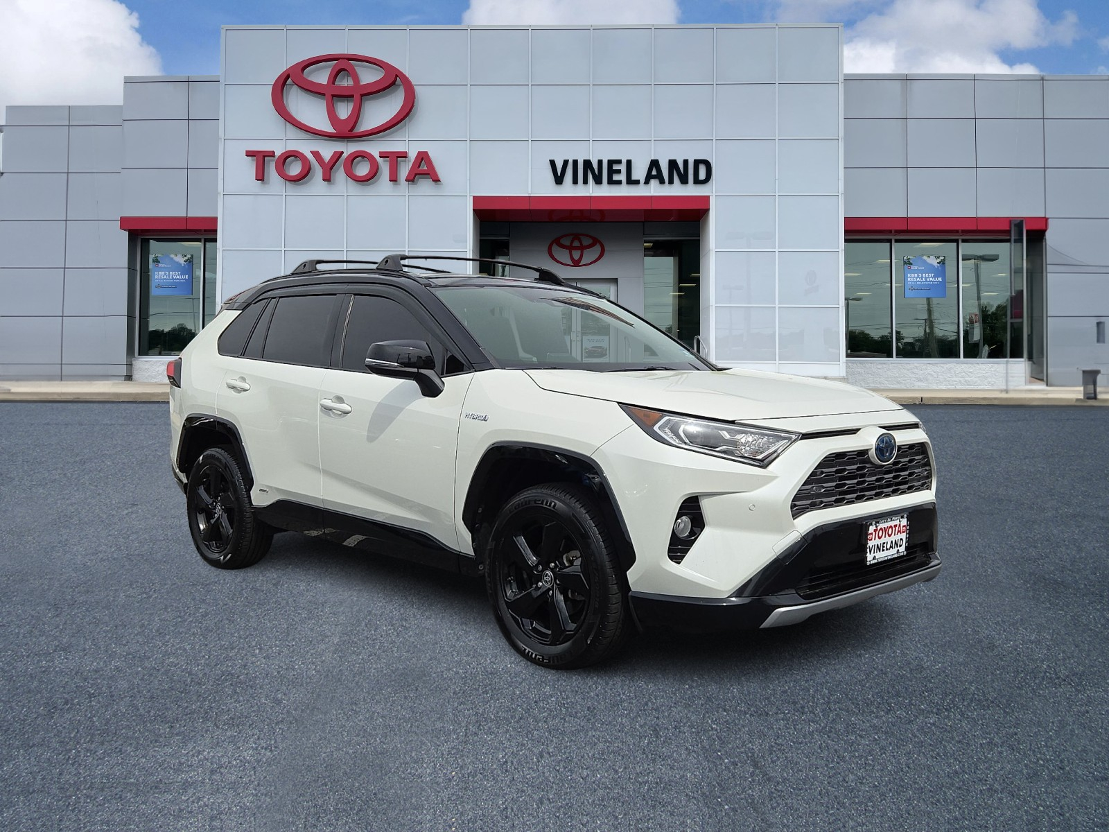 2020 Toyota RAV4 XSE