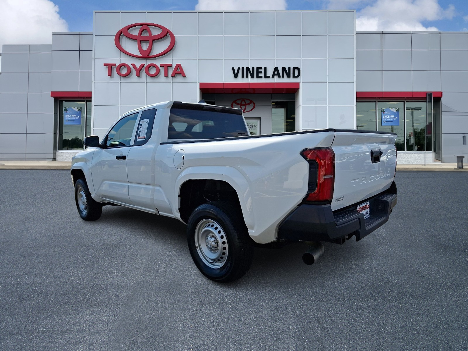 Used 2024 Toyota Tacoma Truck