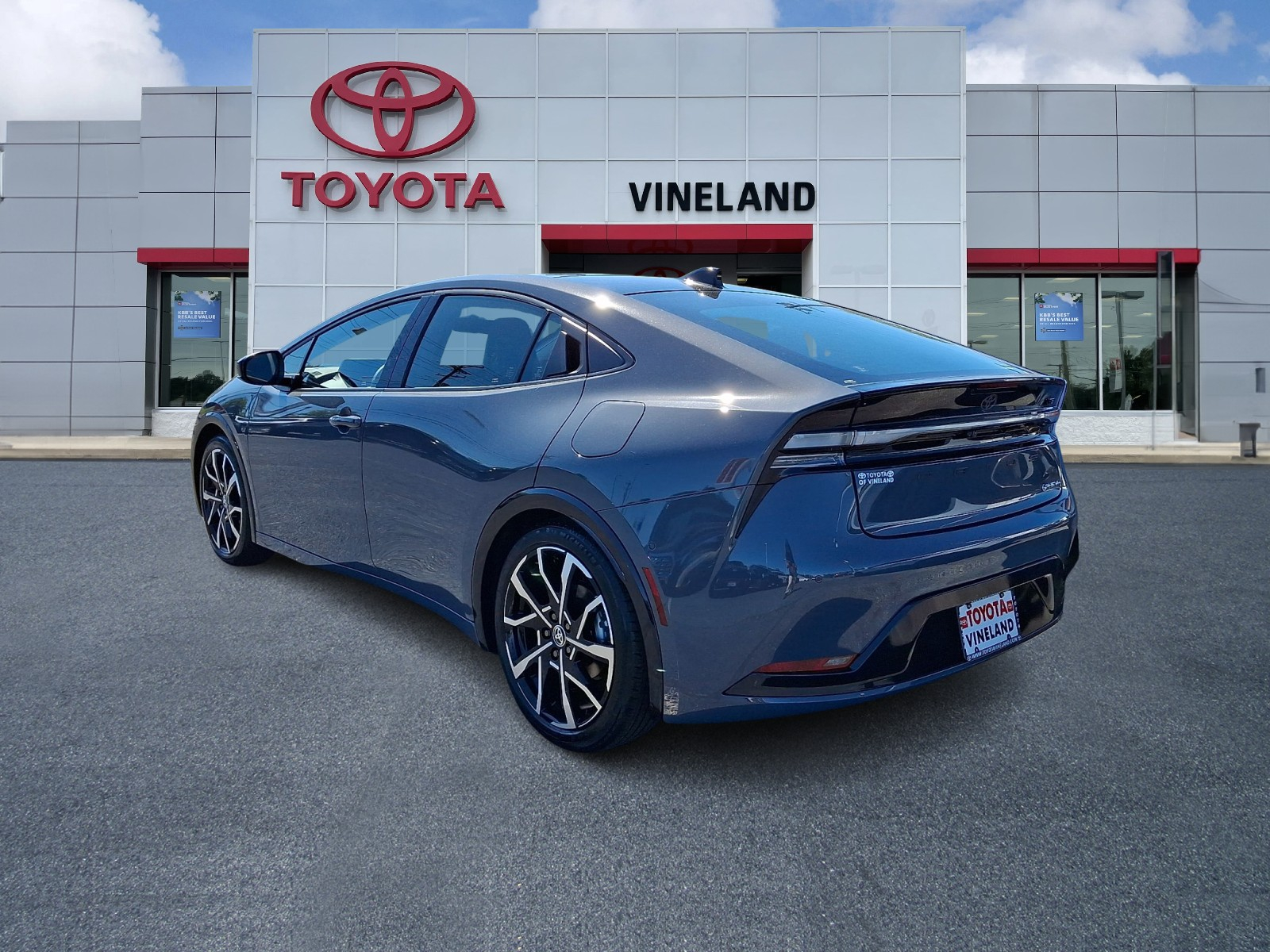 New 2026 Toyota Prius Plug-in Hybrid Sedan
