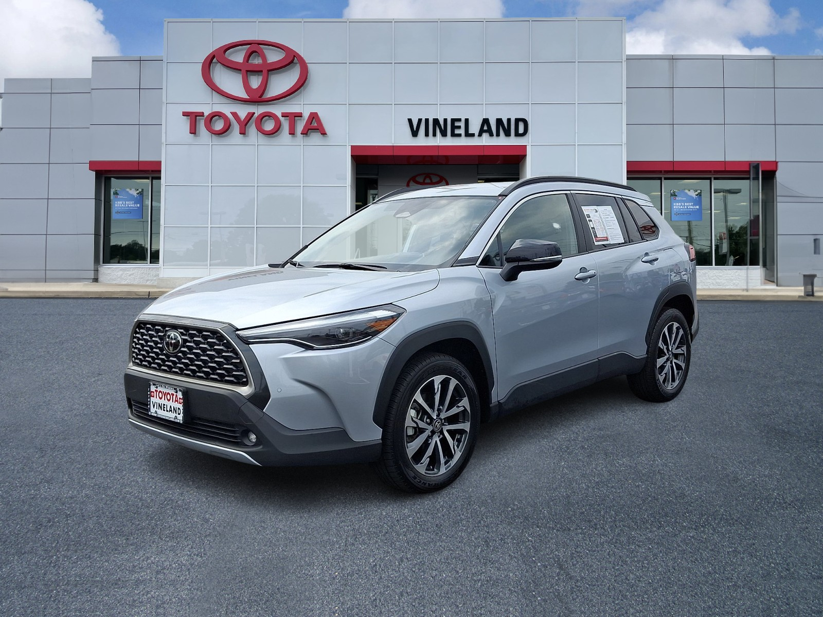 Used 2025 Toyota Corolla Cross SUV