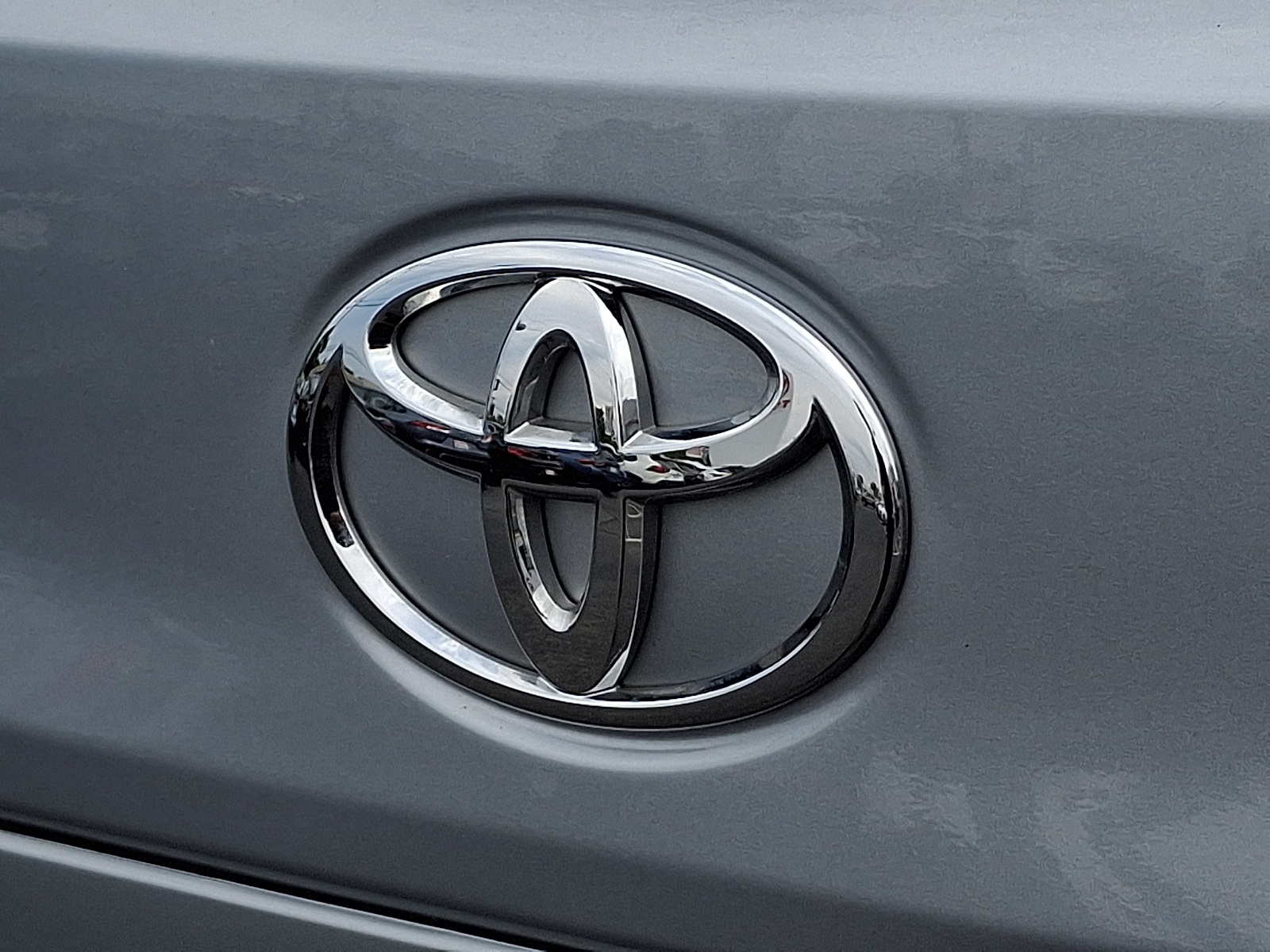 Used 2025 Toyota Corolla Cross SUV