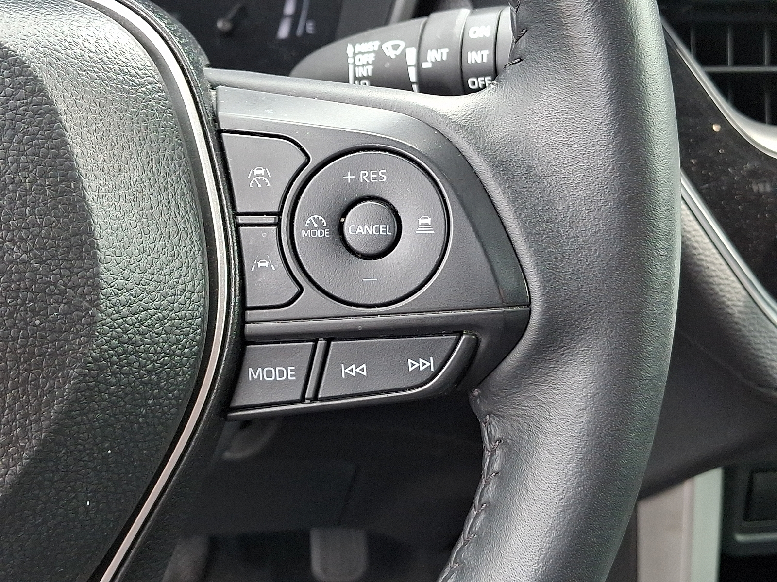 Used 2025 Toyota Corolla Cross SUV