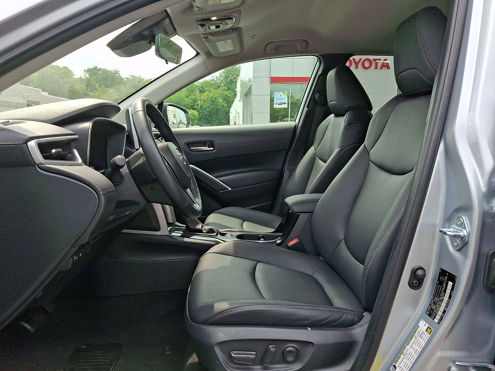 Used 2025 Toyota Corolla Cross SUV