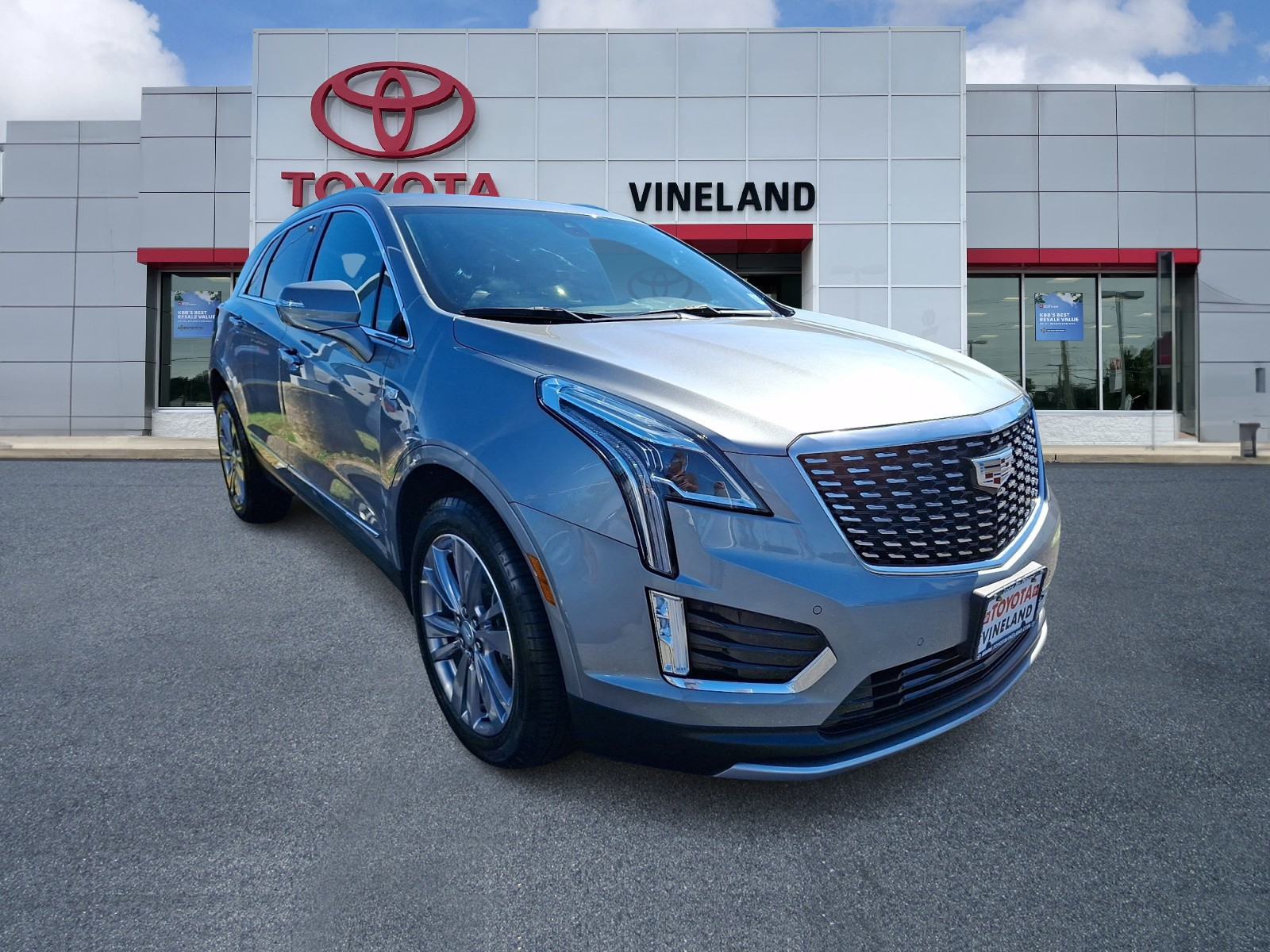 2023 Cadillac XT5 AWD Premium Luxury's photo