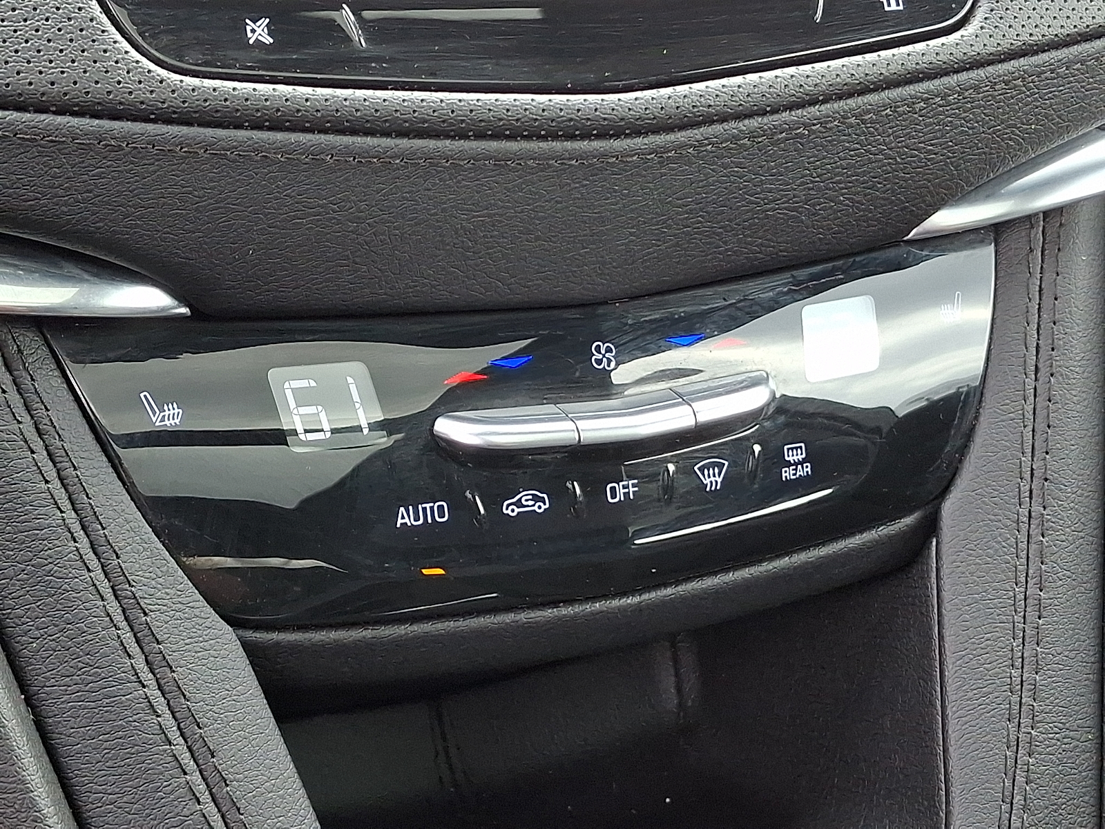 Used 2023 Cadillac XT5 SUV