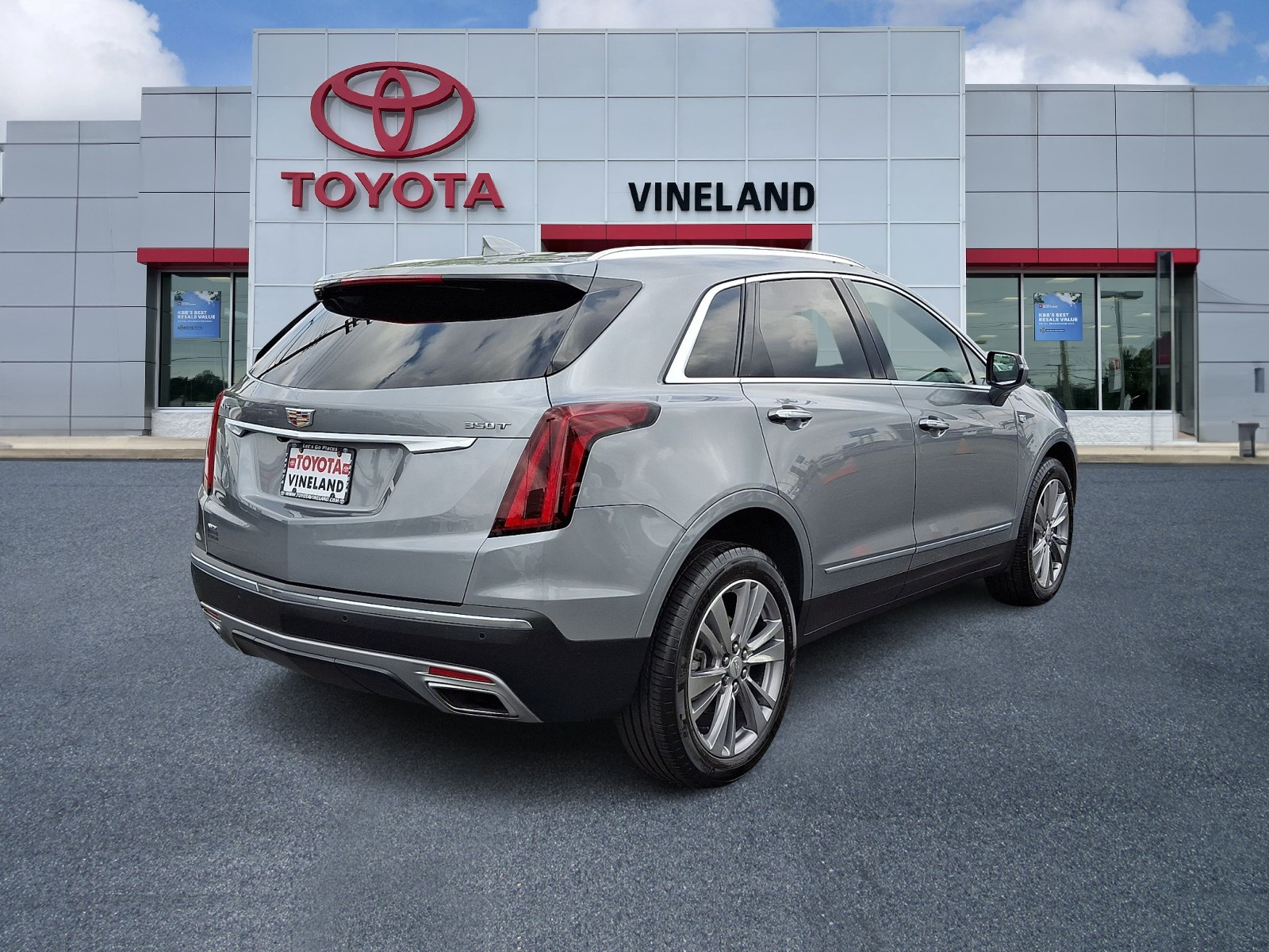 Used 2023 Cadillac XT5 SUV