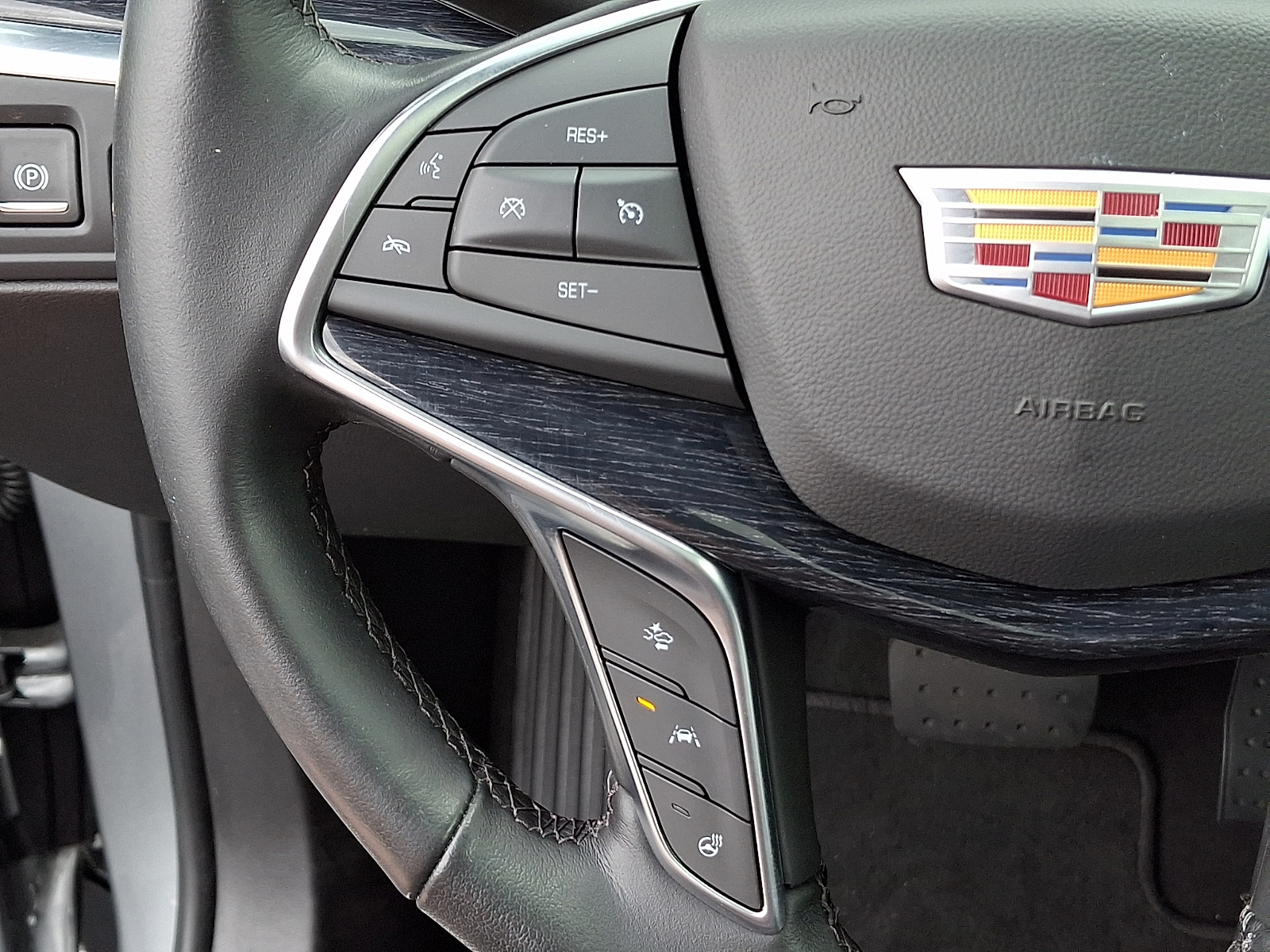 Used 2023 Cadillac XT5 SUV