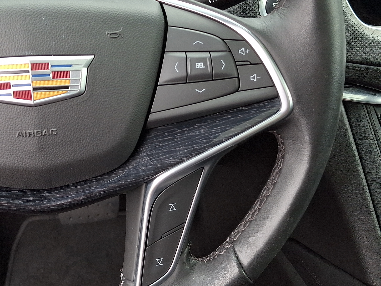 Used 2023 Cadillac XT5 SUV