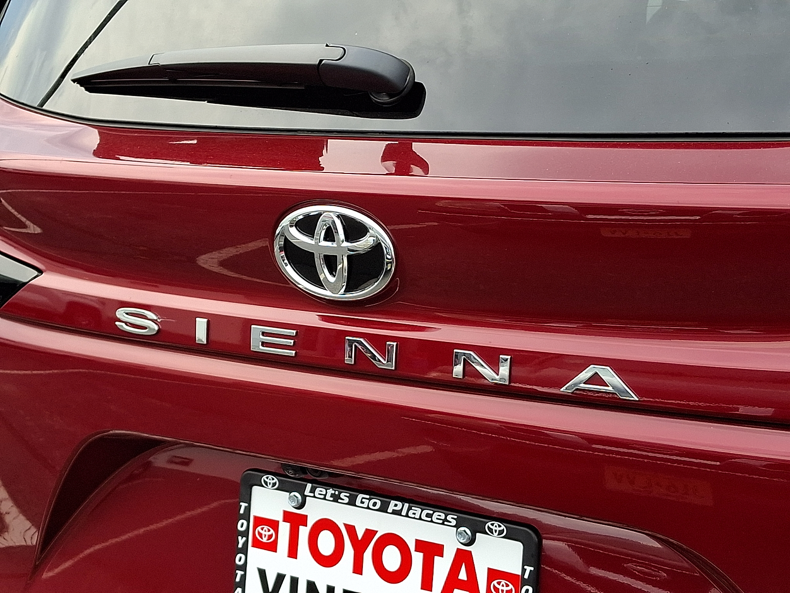 New 2026 Toyota Sienna Van
