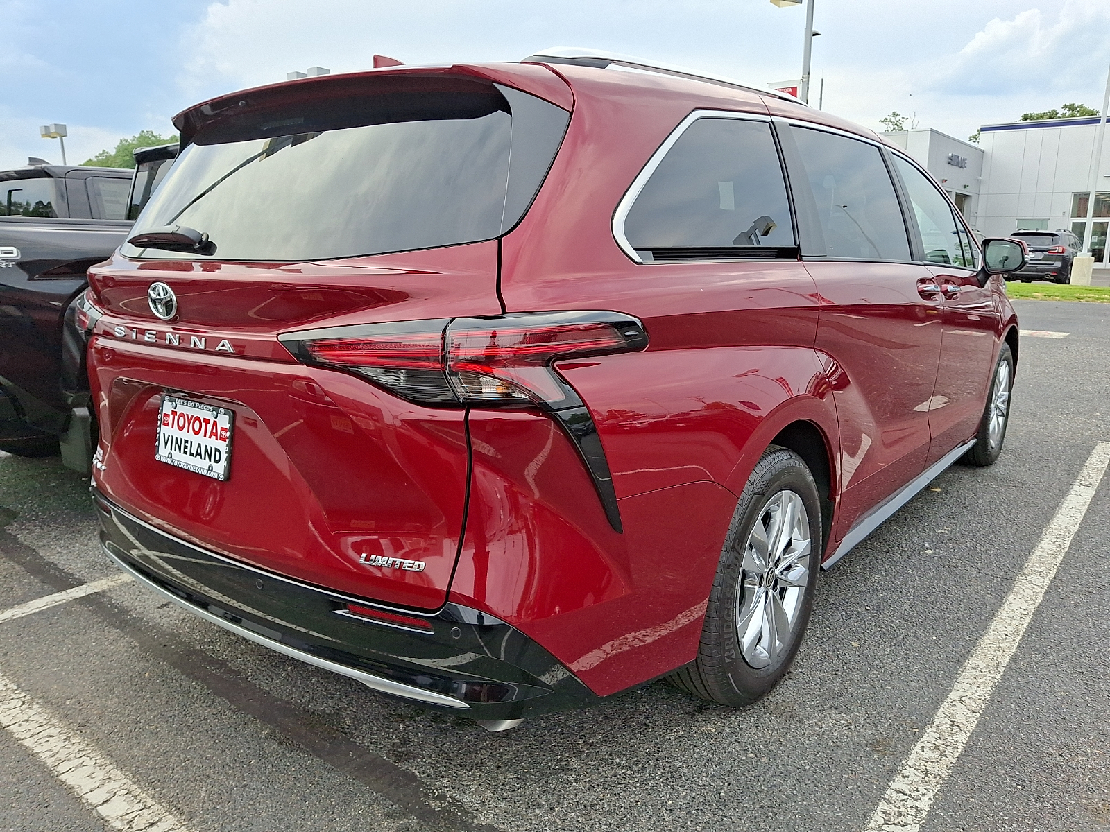 New 2026 Toyota Sienna Van