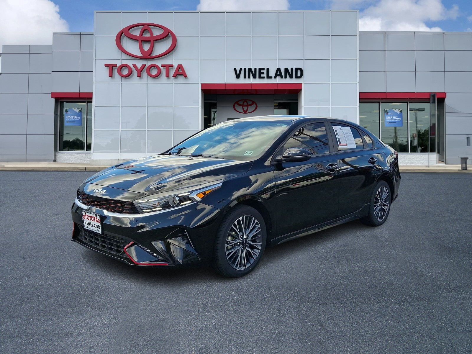 Used 2023 Kia Forte Sedan