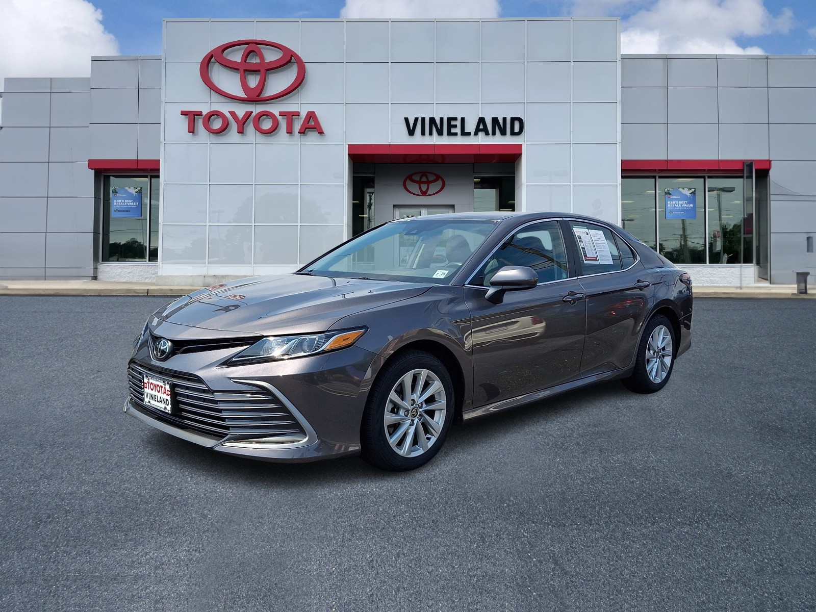 Used 2023 Toyota Camry Sedan