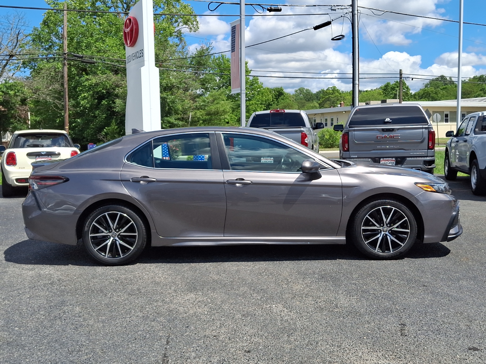 Used 2021 Toyota Camry Sedan