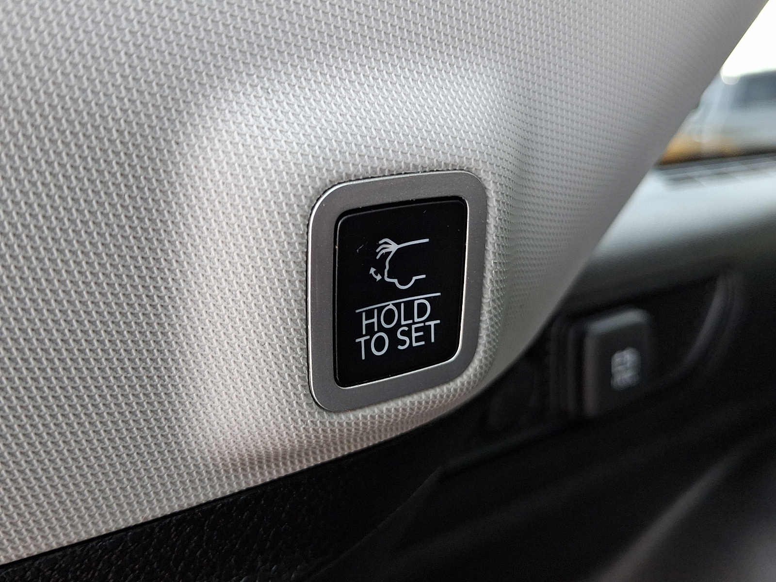 Used 2023 Jeep Grand Cherokee SUV