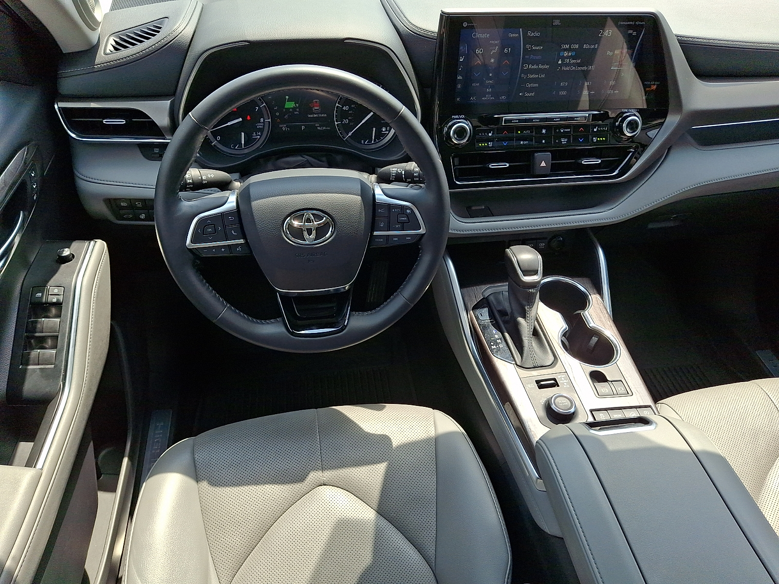 Used 2021 Toyota Highlander SUV