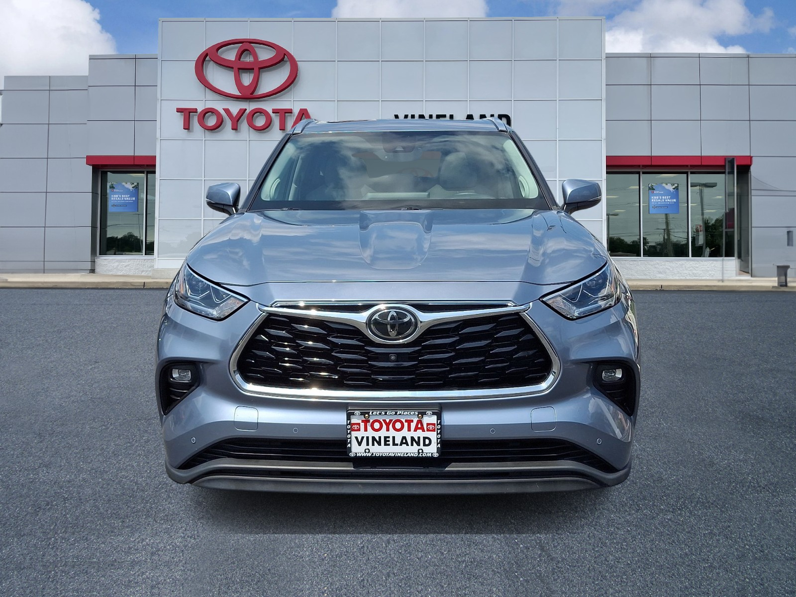 Used 2021 Toyota Highlander SUV