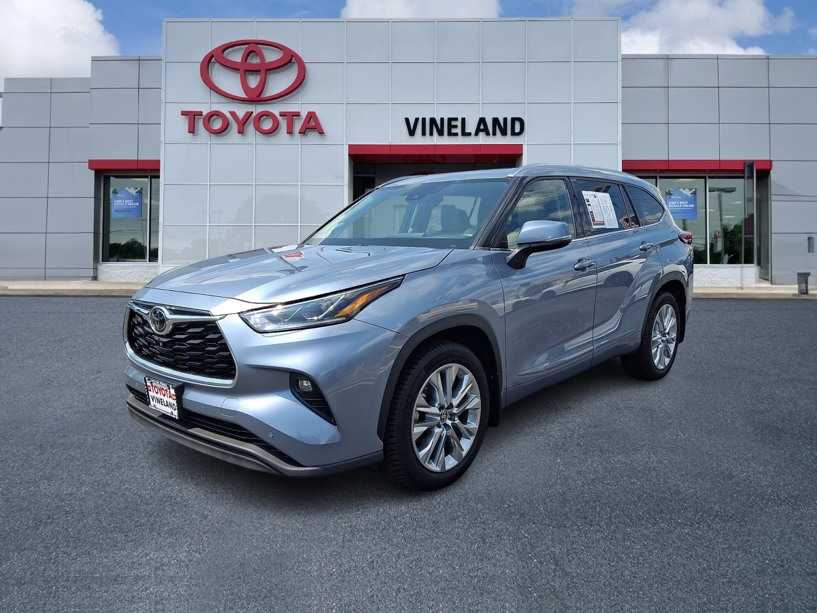 Used 2021 Toyota Highlander SUV