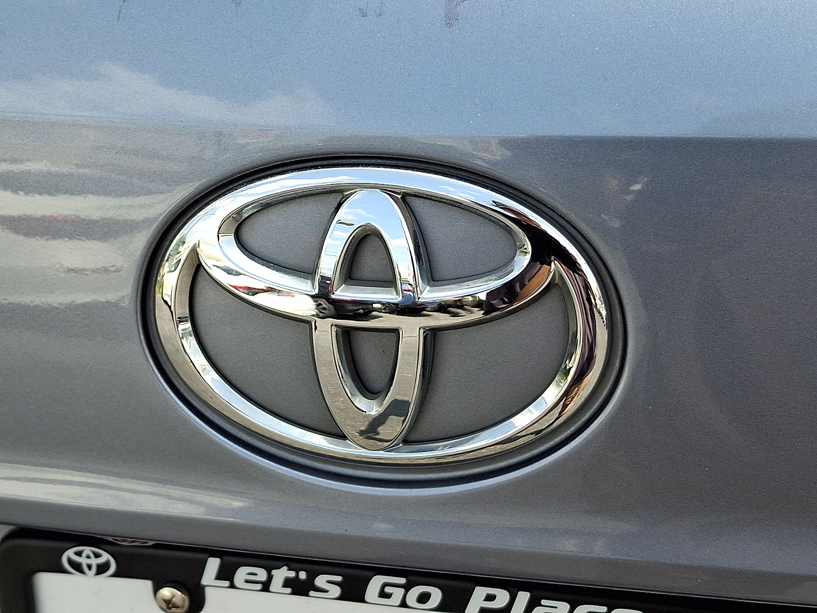 Used 2021 Toyota Highlander SUV